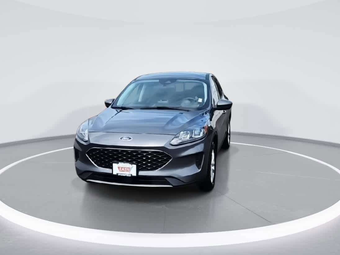 Thumbnail: 2021 Ford Escape - 3