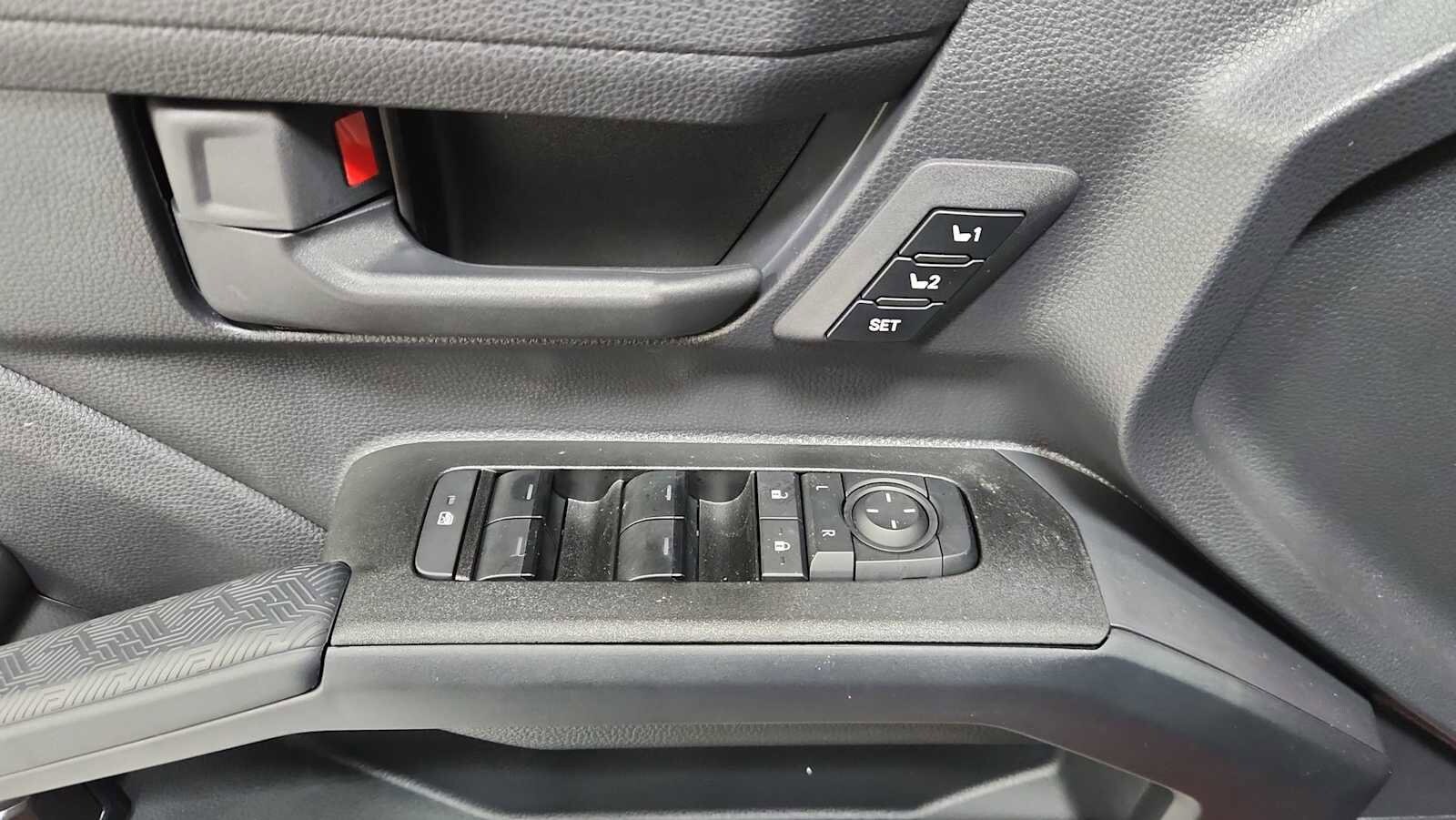 Thumbnail: 2025 Toyota 4Runner - 15