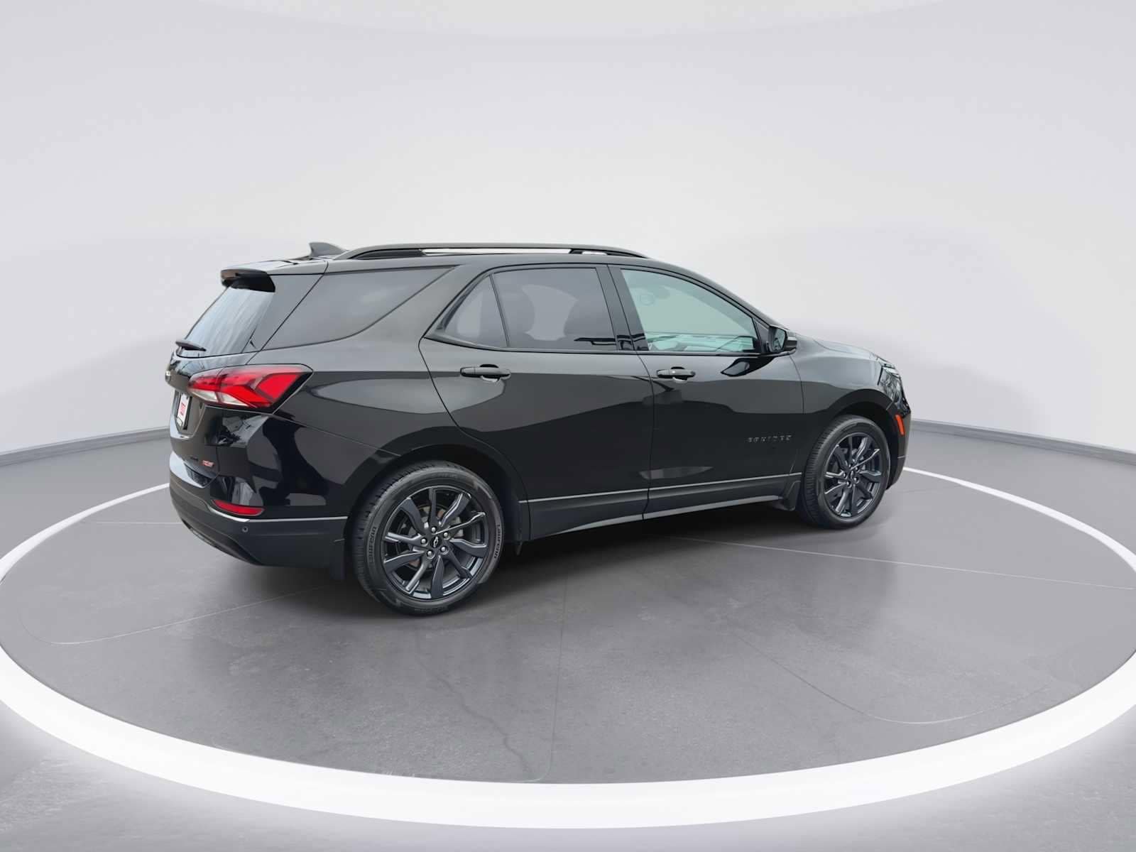 Thumbnail: 2022 Chevrolet Equinox - 8