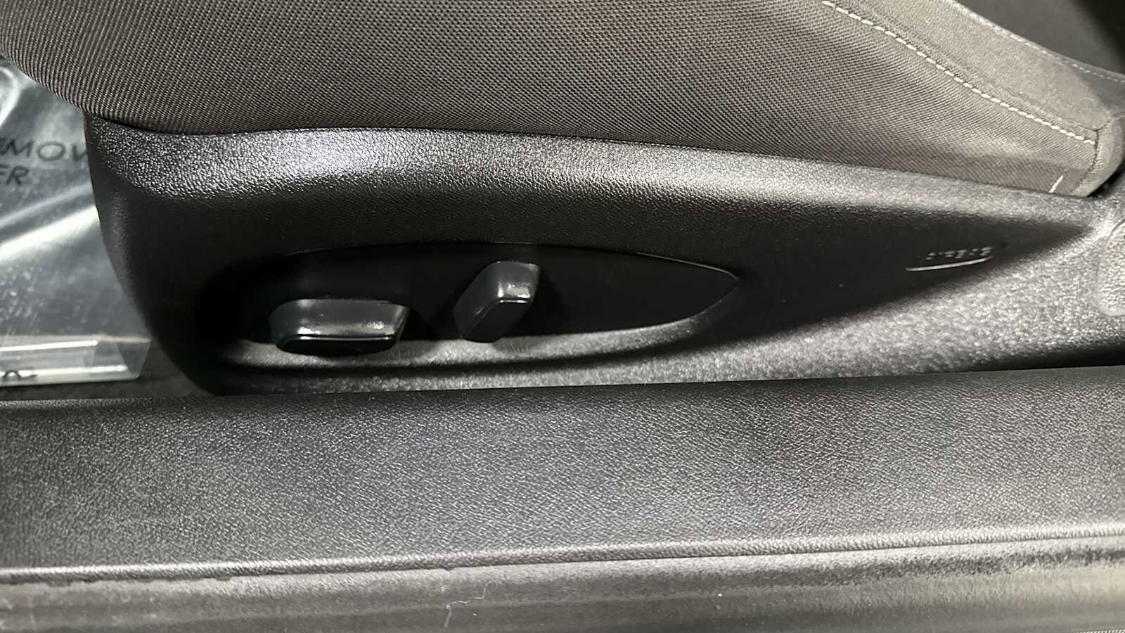 Thumbnail: 2020 Chevrolet Camaro - 14