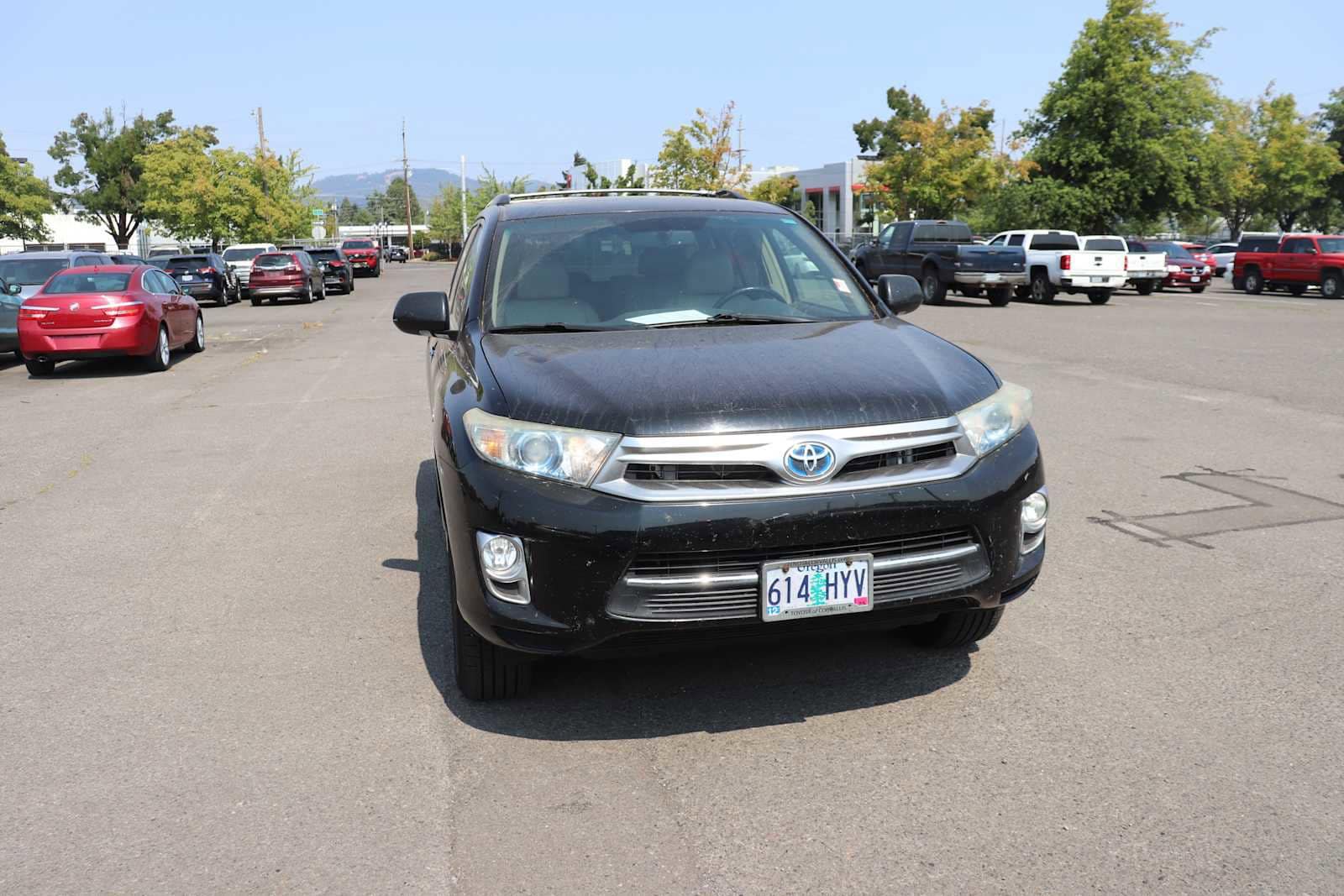 Thumbnail: 2011 Toyota Highlander - 3