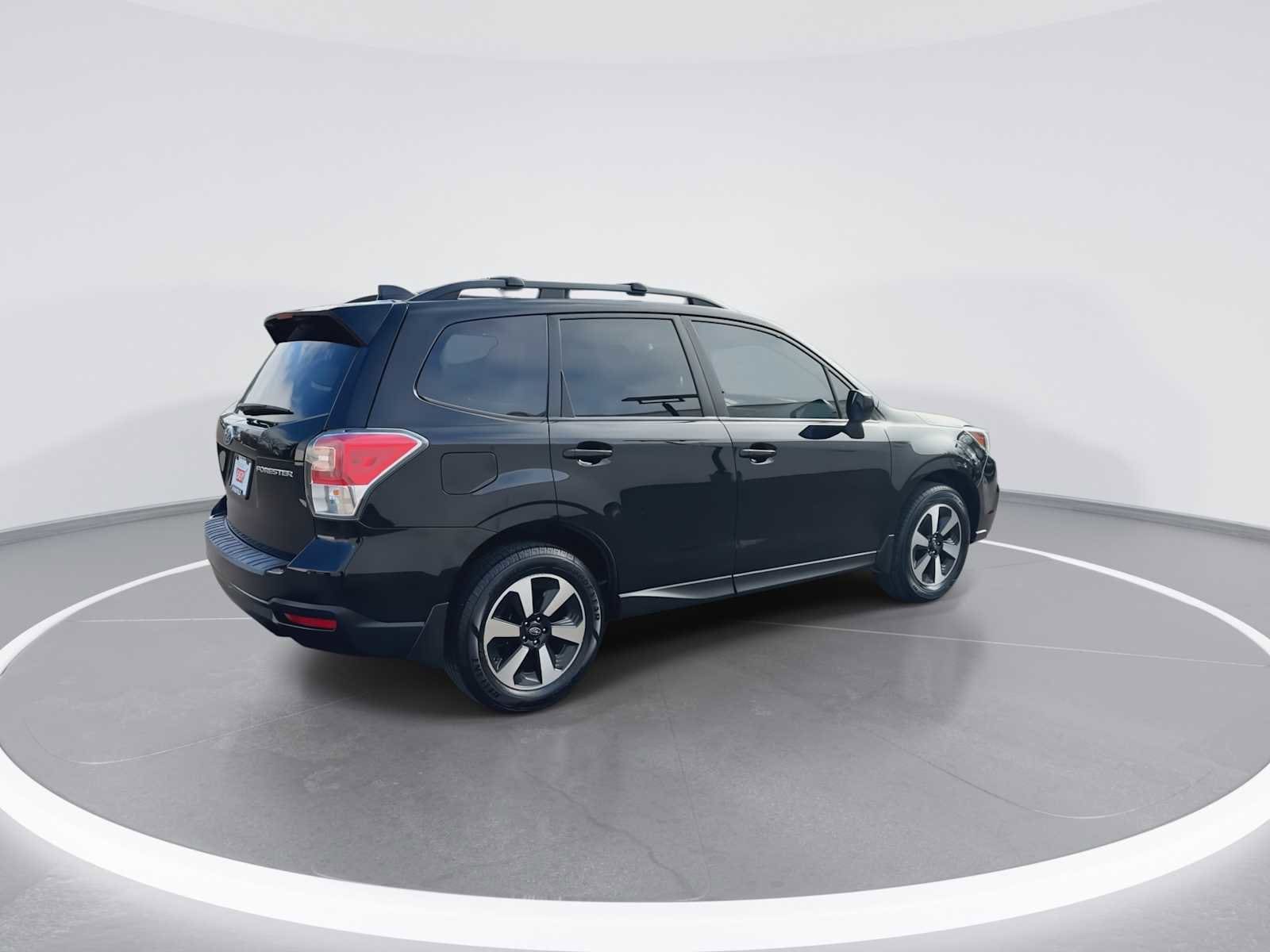Thumbnail: 2018 Subaru Forester - 8