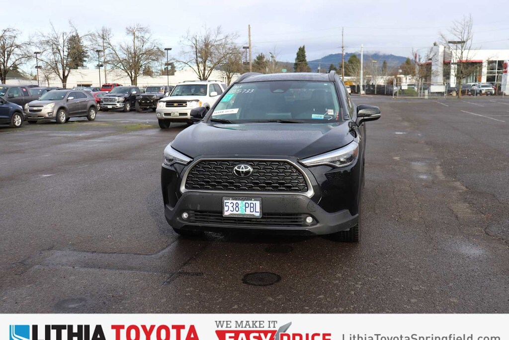 Used 2023 Toyota Corolla Cross XLE SUV
