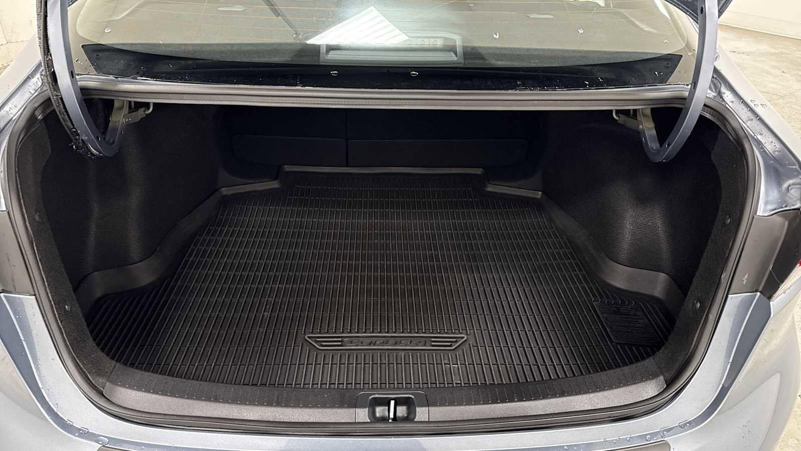 Thumbnail: 2024 Toyota Corolla - 27