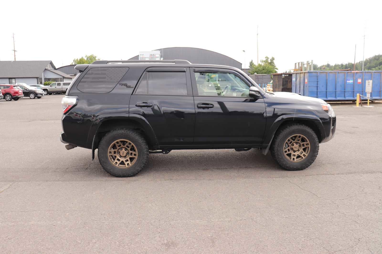Thumbnail: 2023 Toyota 4Runner - 4