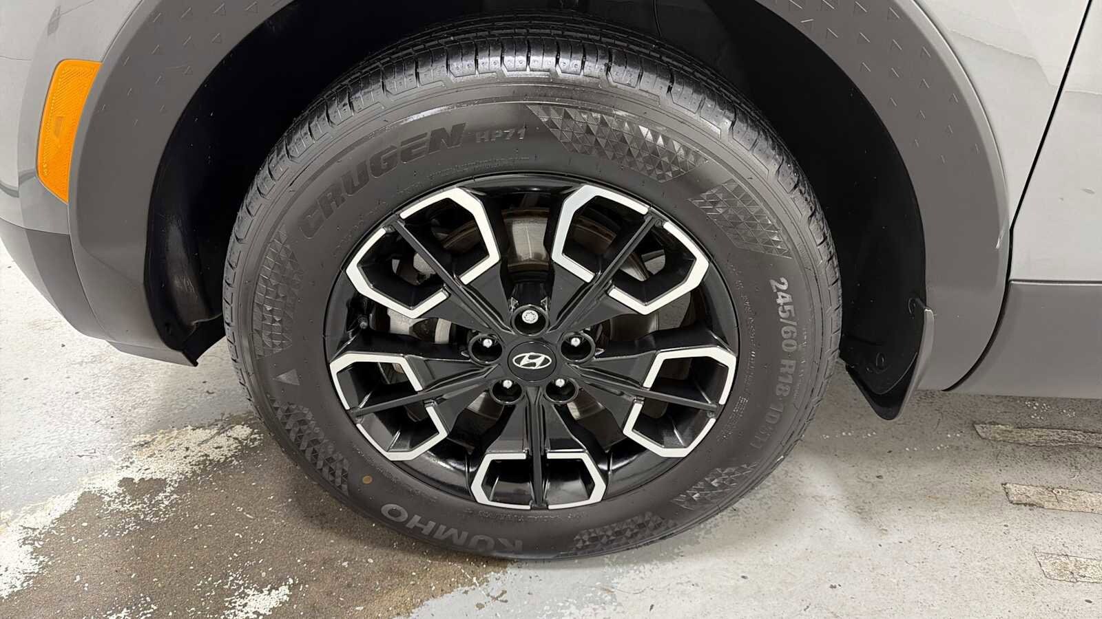 Thumbnail: 2023 Hyundai Santa Cruz - 10