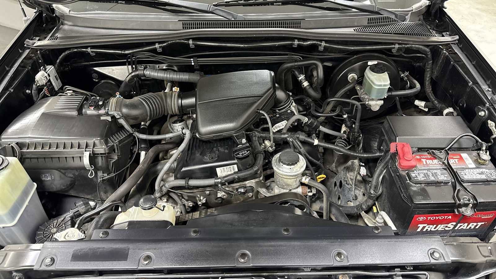 Thumbnail: 2008 Toyota Tacoma - 28
