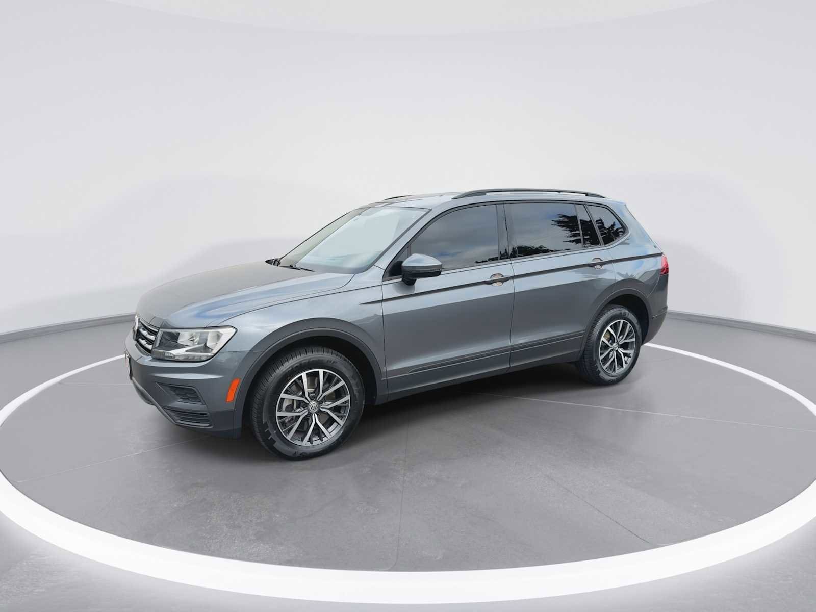 Thumbnail: 2021 Volkswagen Tiguan - 4
