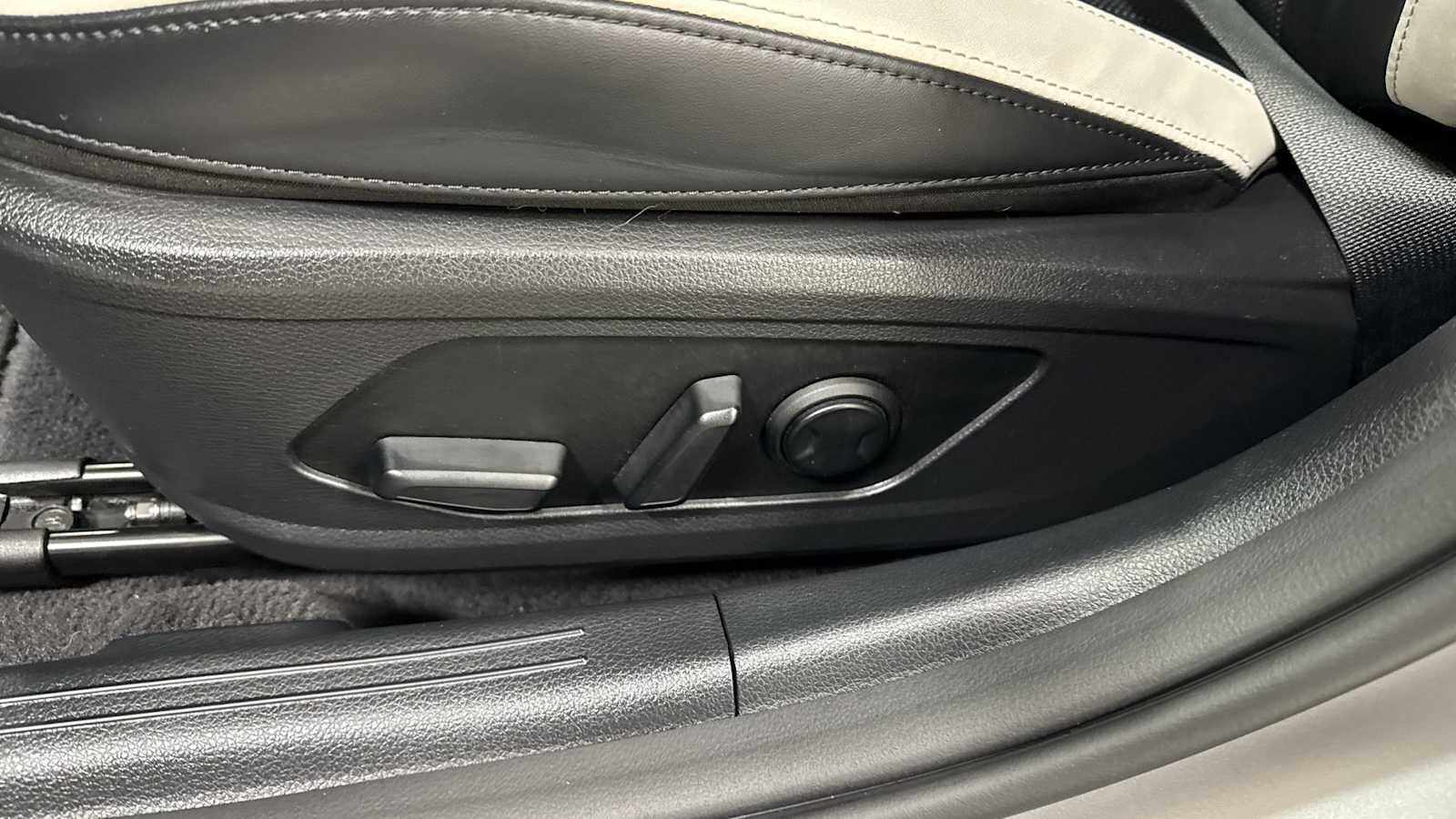 Thumbnail: 2025 Kia K5 - 14