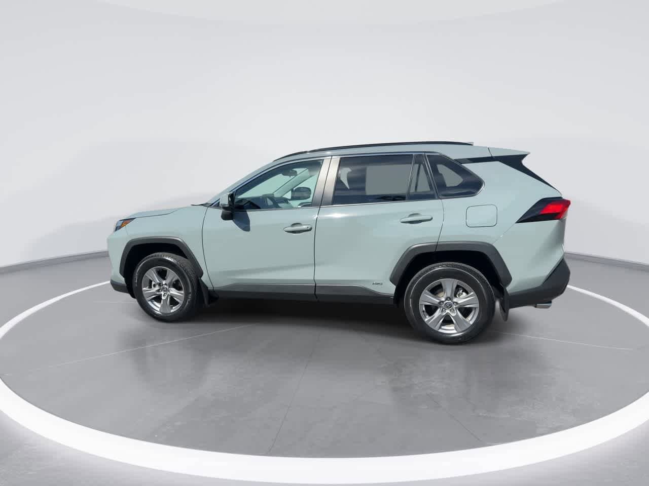 Thumbnail: 2022 Toyota RAV4 - 5