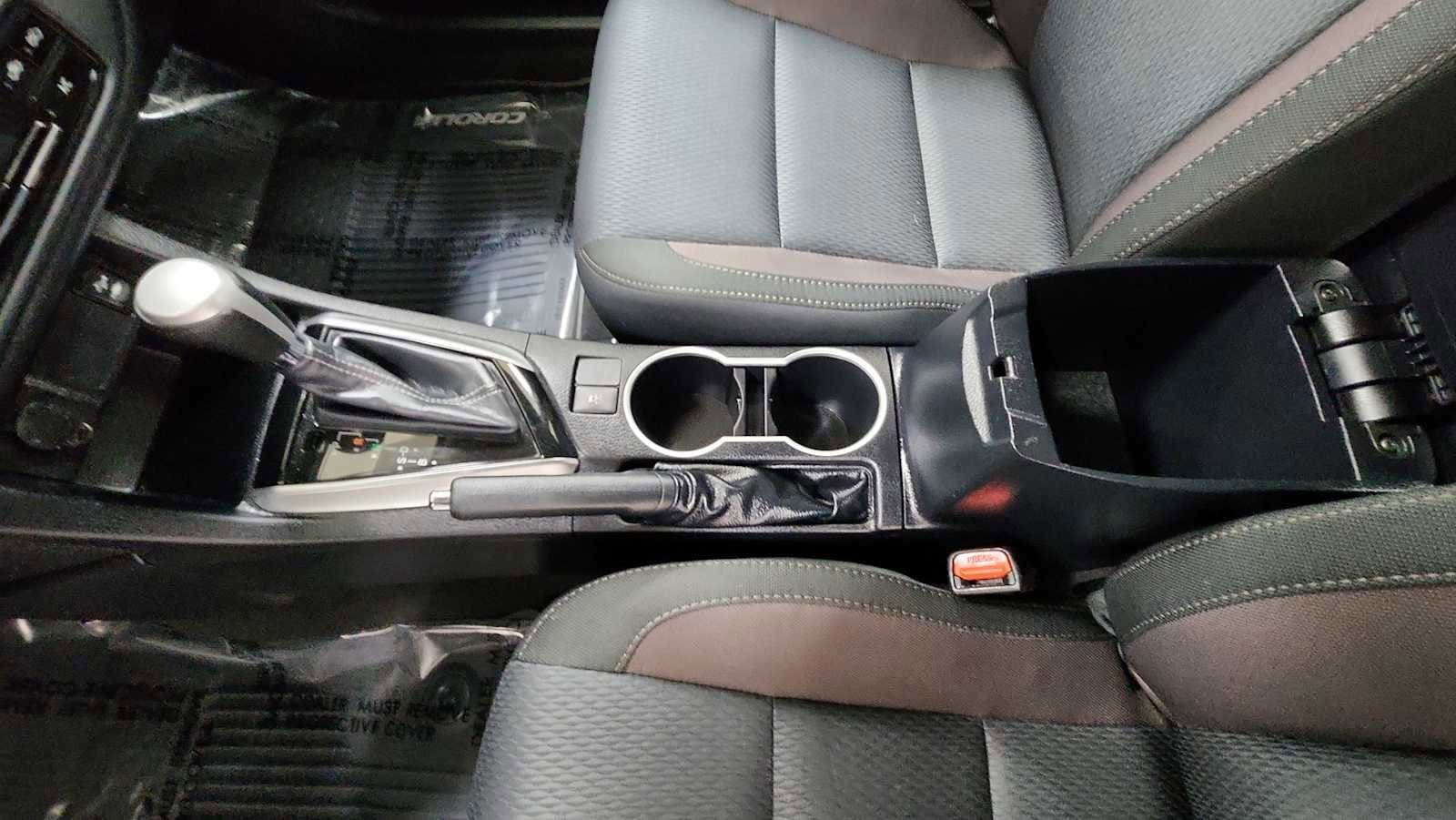 Thumbnail: 2018 Toyota Corolla - 22