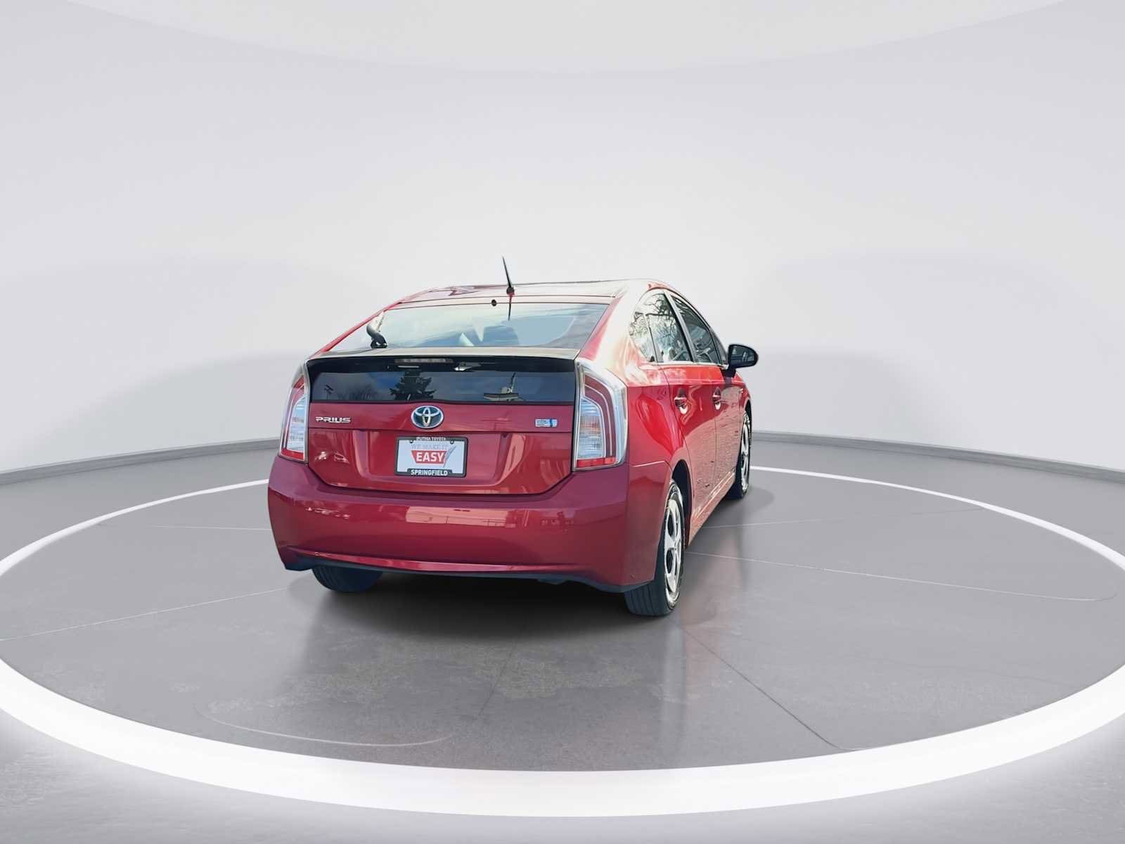 Thumbnail: 2013 Toyota Prius - 7