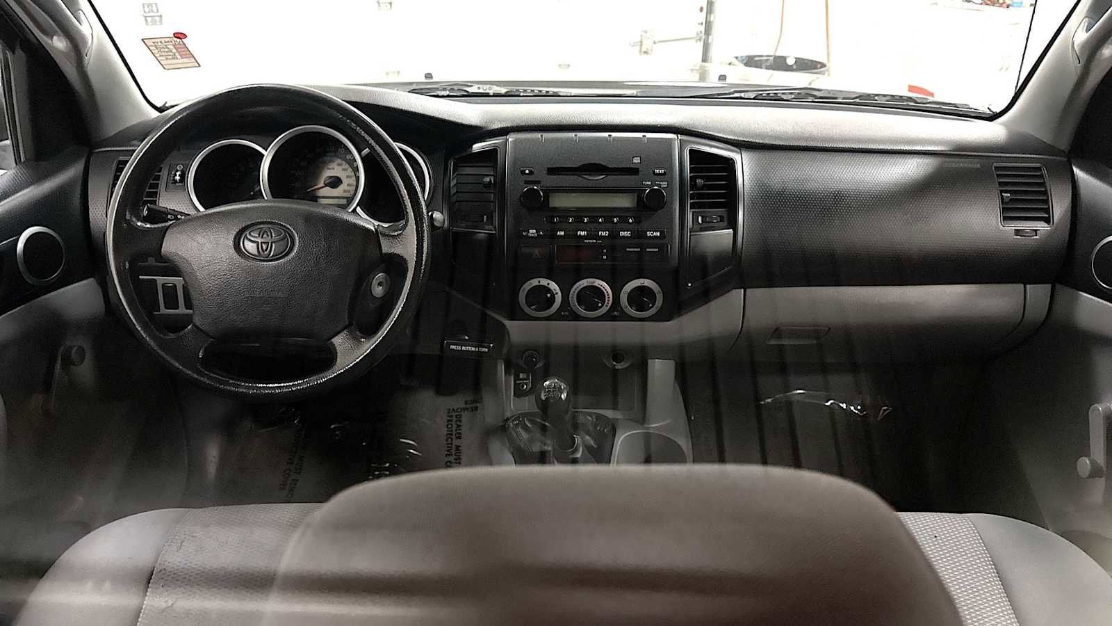 Thumbnail: 2008 Toyota Tacoma - 24