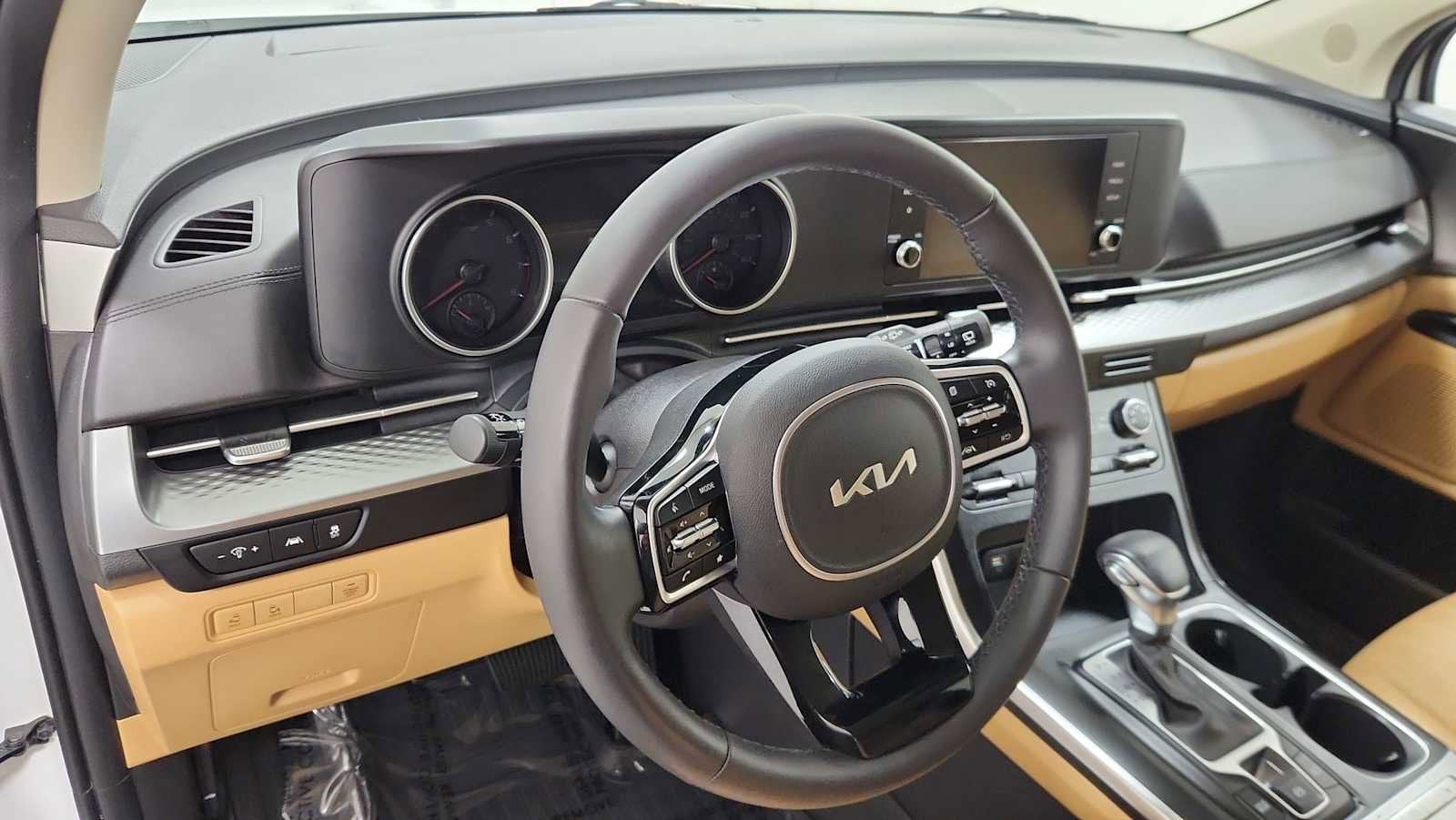 Thumbnail: 2024 Kia Carnival - 12