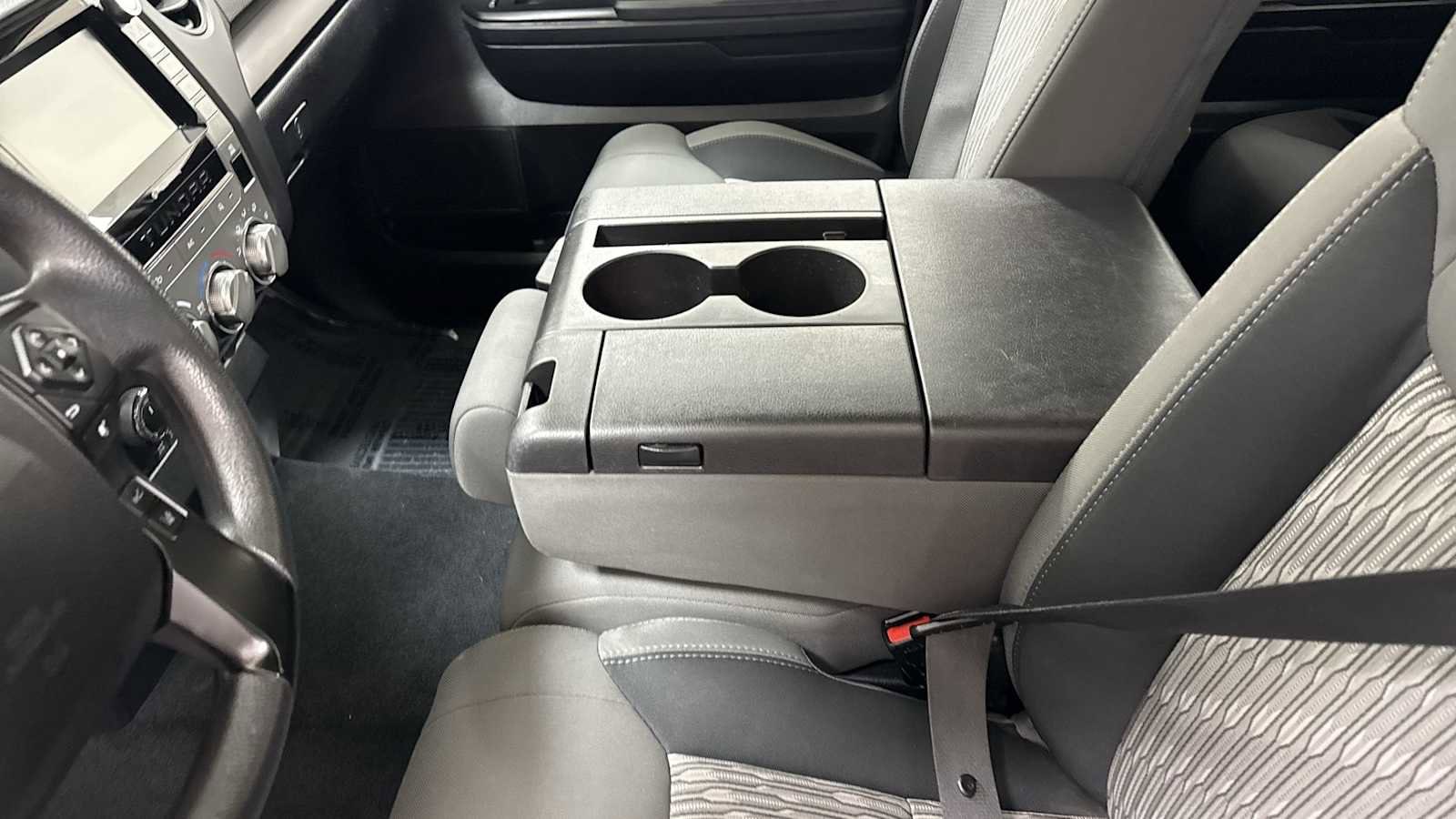 Thumbnail: 2021 Toyota Tundra - 22