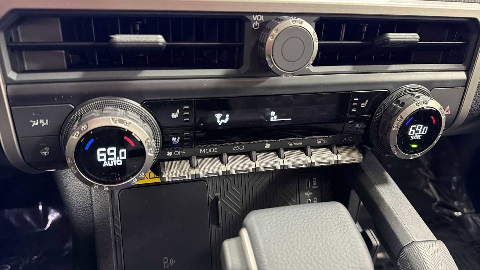 Thumbnail: 2026 Toyota 4Runner - 21