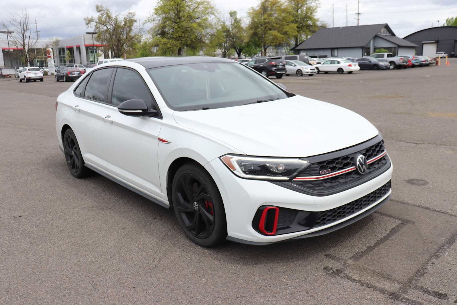 Thumbnail: 2023 Volkswagen Jetta - 3