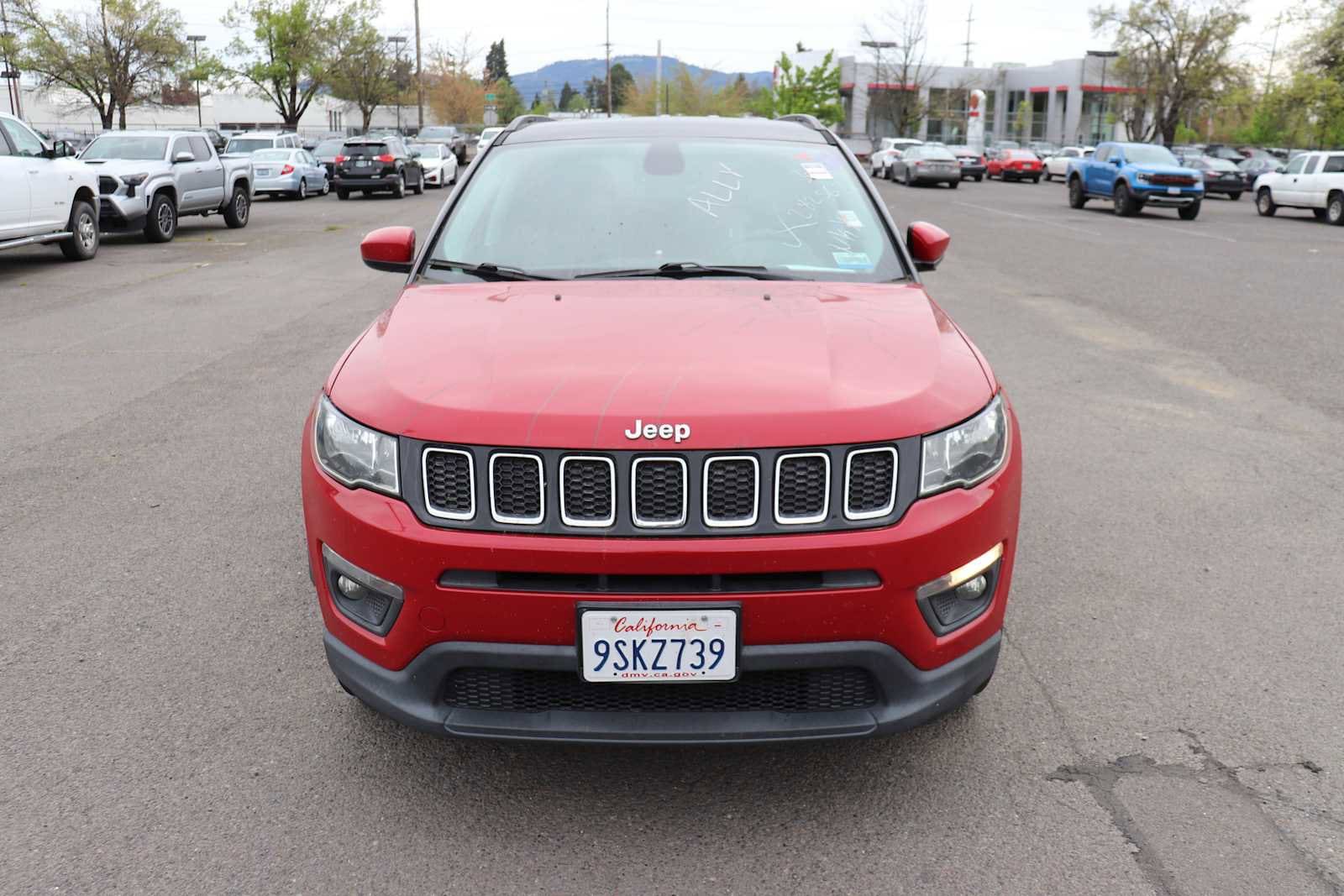 Thumbnail: 2018 Jeep Compass - 2