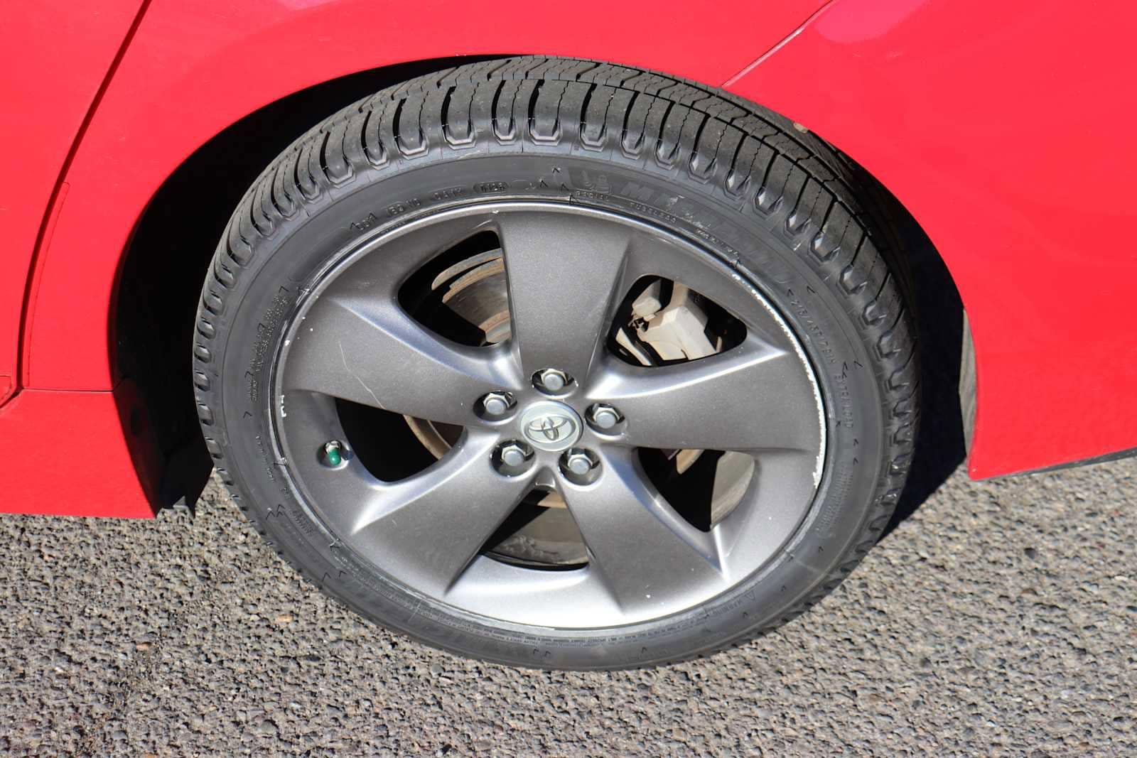 Thumbnail: 2015 Toyota Prius - 9