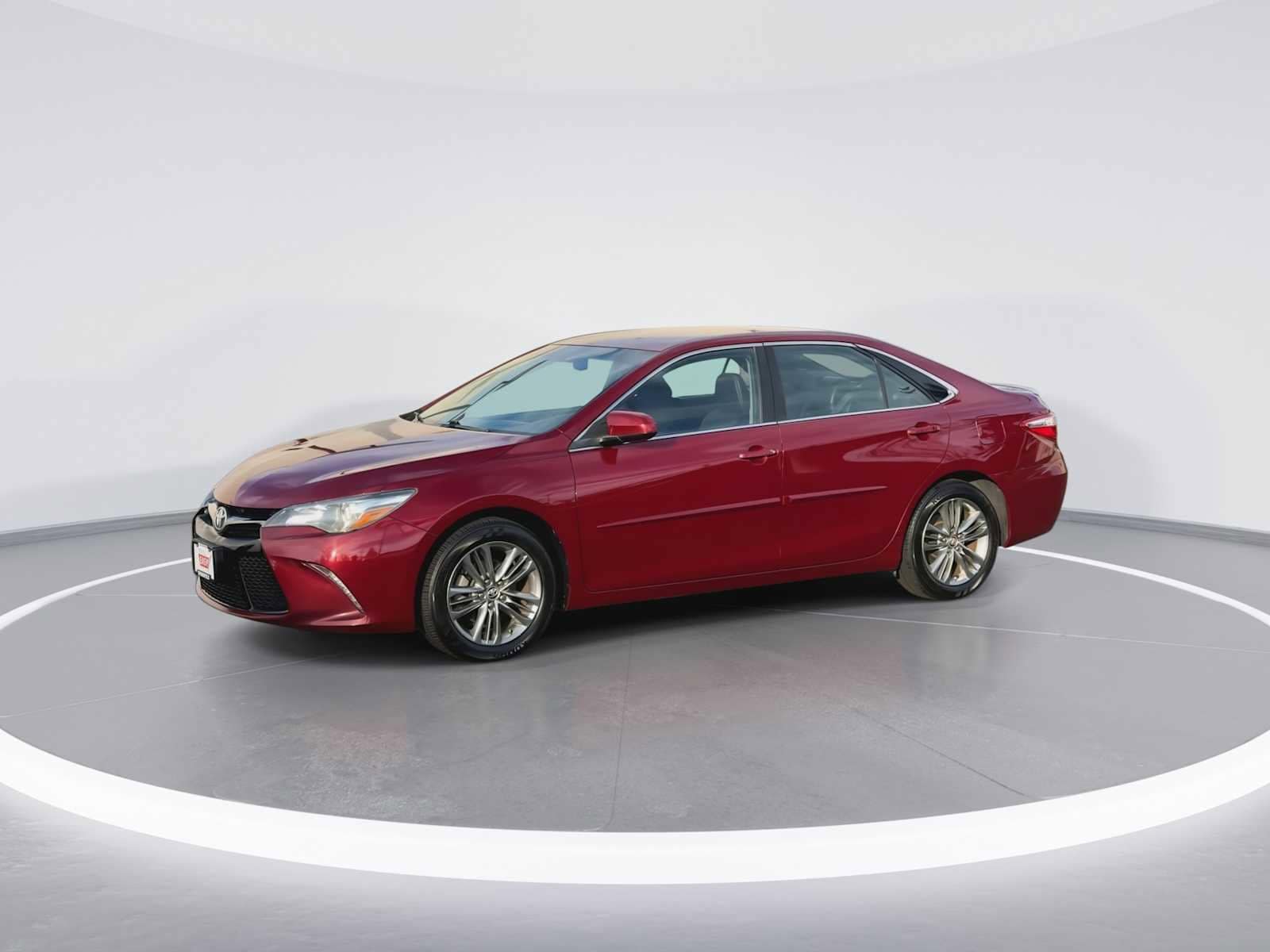 Thumbnail: 2017 Toyota Camry - 4