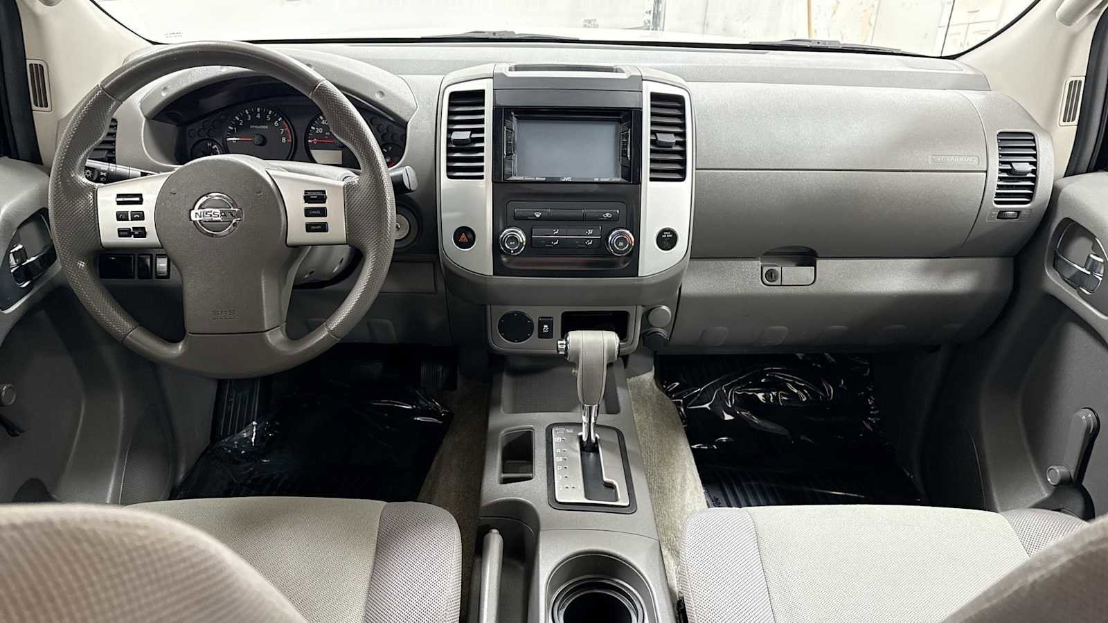 Thumbnail: 2015 Nissan Frontier - 25