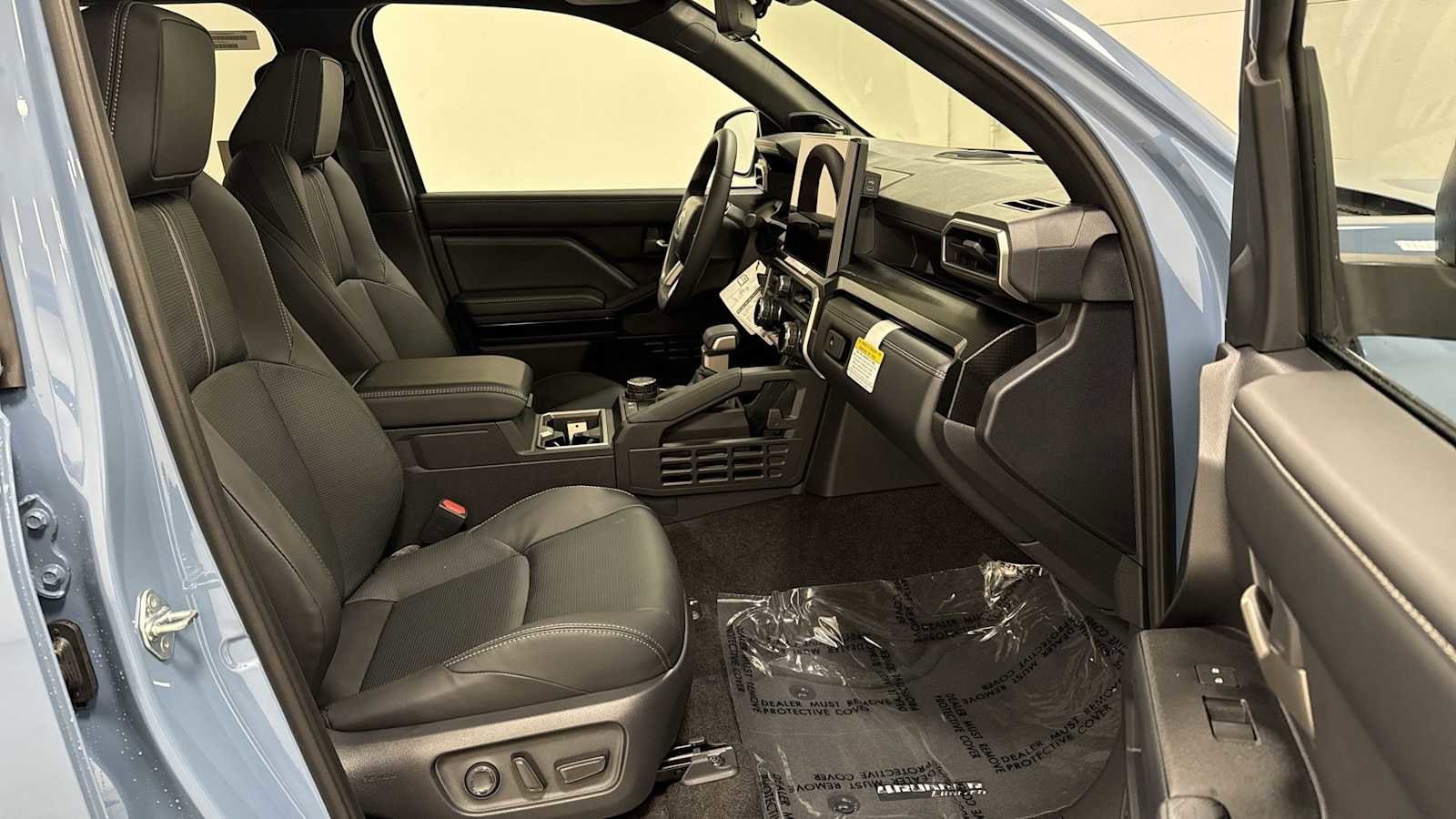 Thumbnail: 2025 Toyota 4Runner - 30