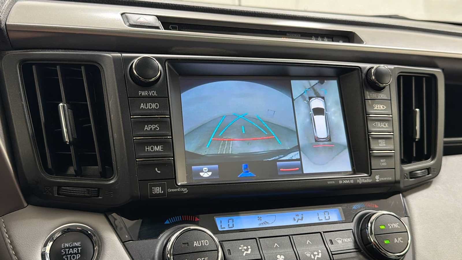 Thumbnail: 2018 Toyota RAV4 - 19