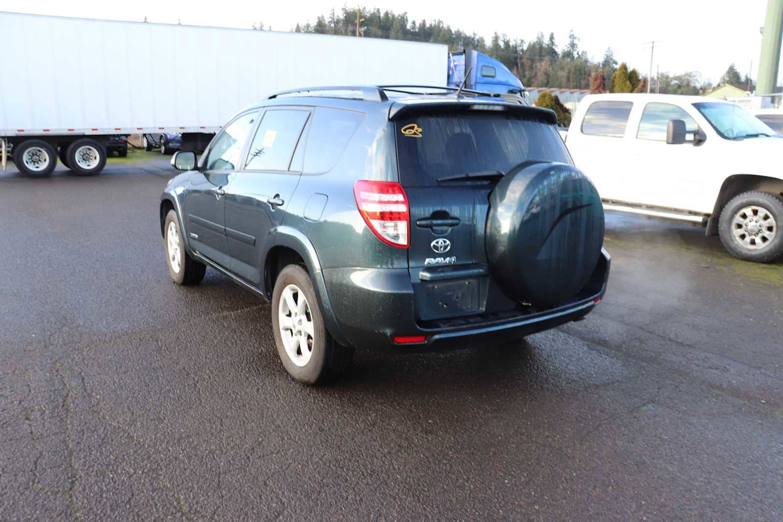 Thumbnail: 2012 Toyota RAV4 - 7