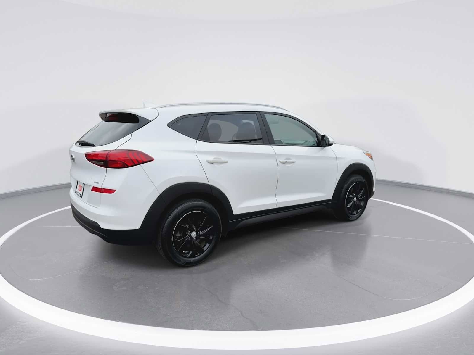 Thumbnail: 2019 Hyundai Tucson - 8