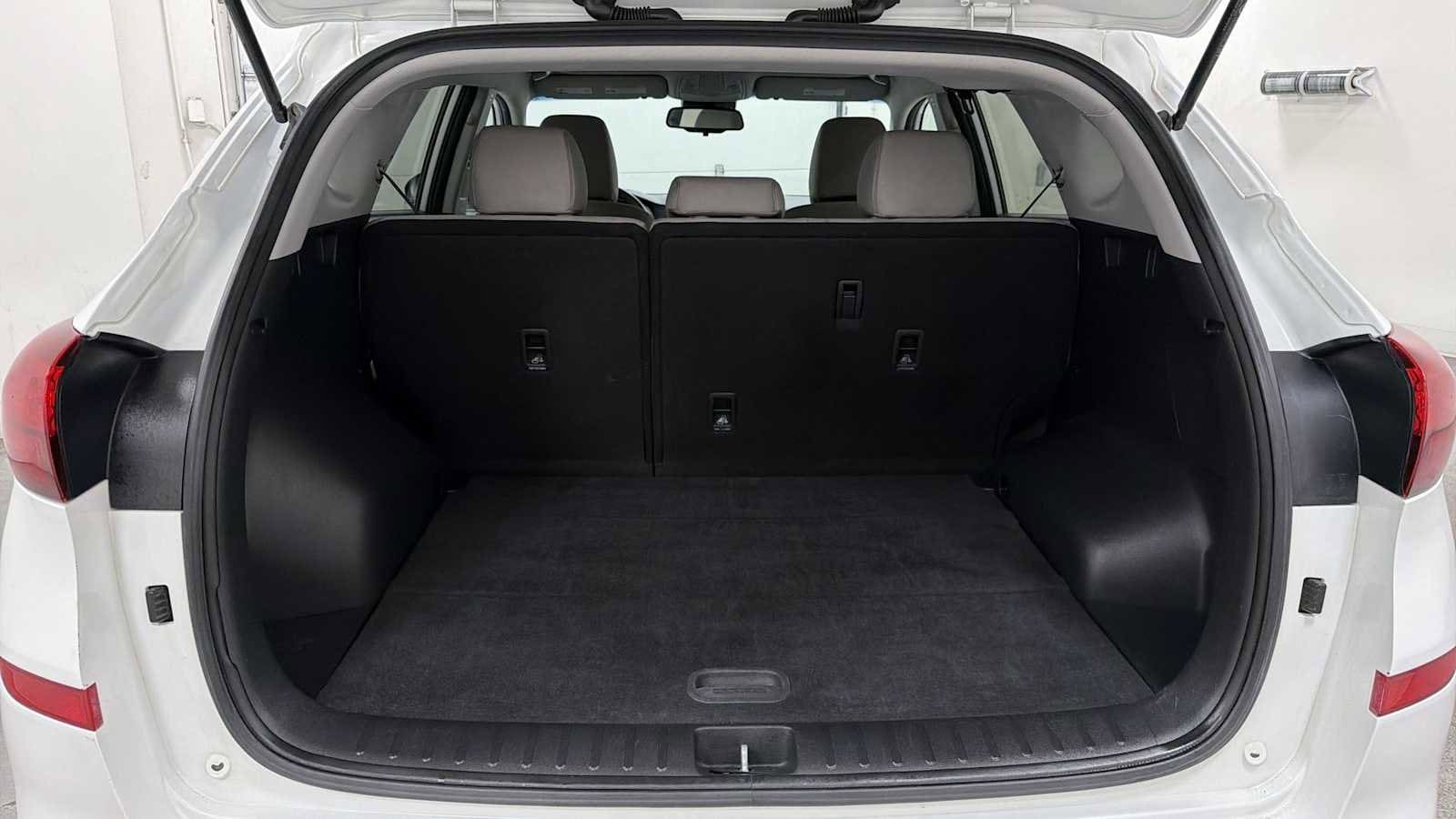 Thumbnail: 2019 Hyundai Tucson - 26