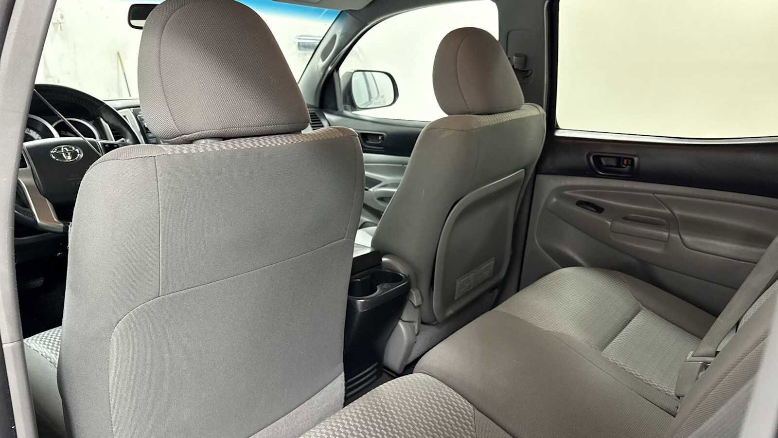 Thumbnail: 2013 Toyota Tacoma - 24