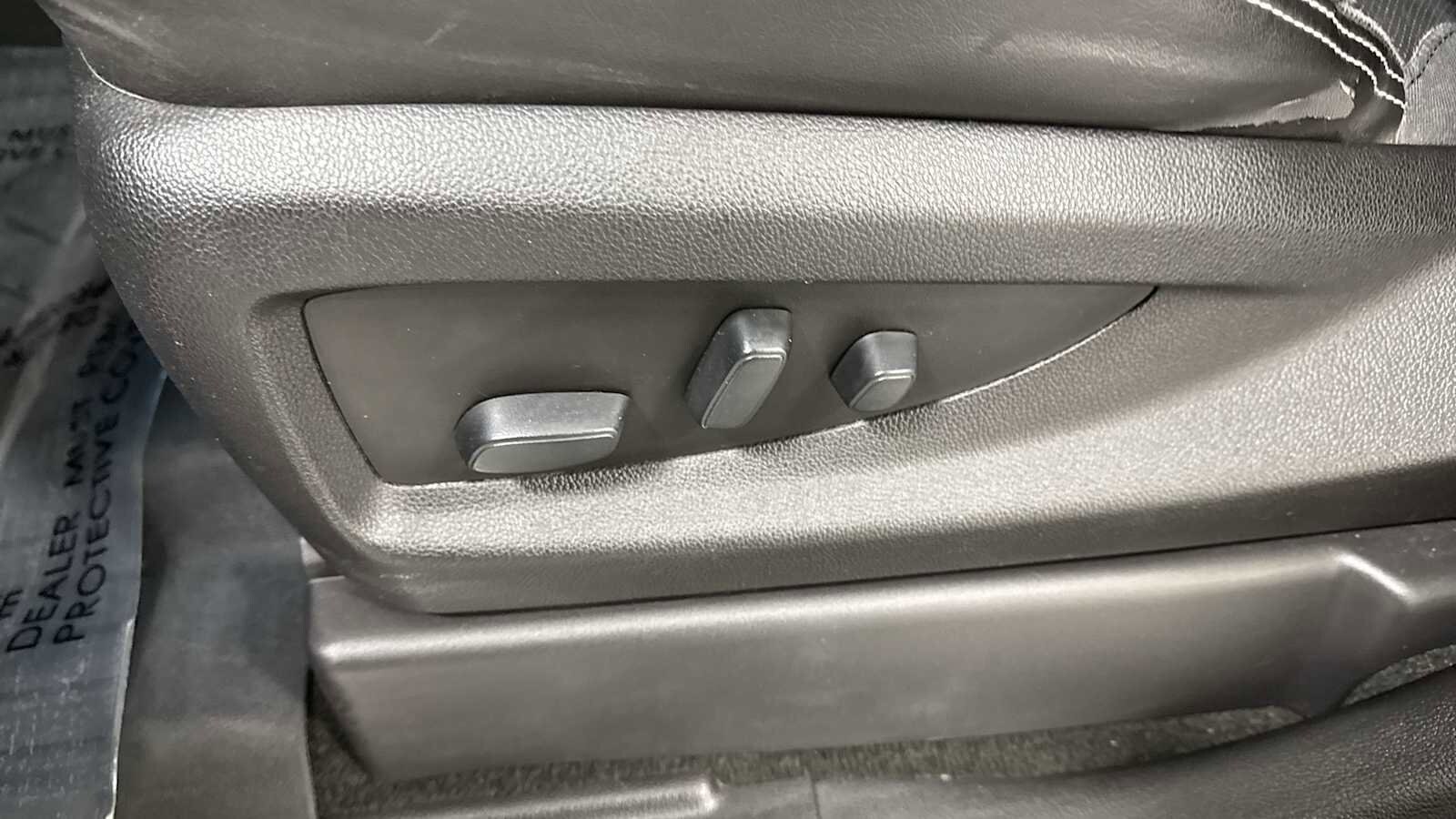 Thumbnail: 2018 GMC Yukon - 14