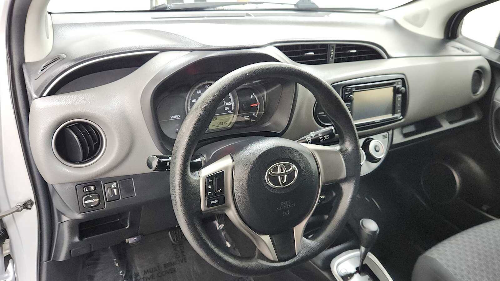 2016 Toyota Yaris LE 12