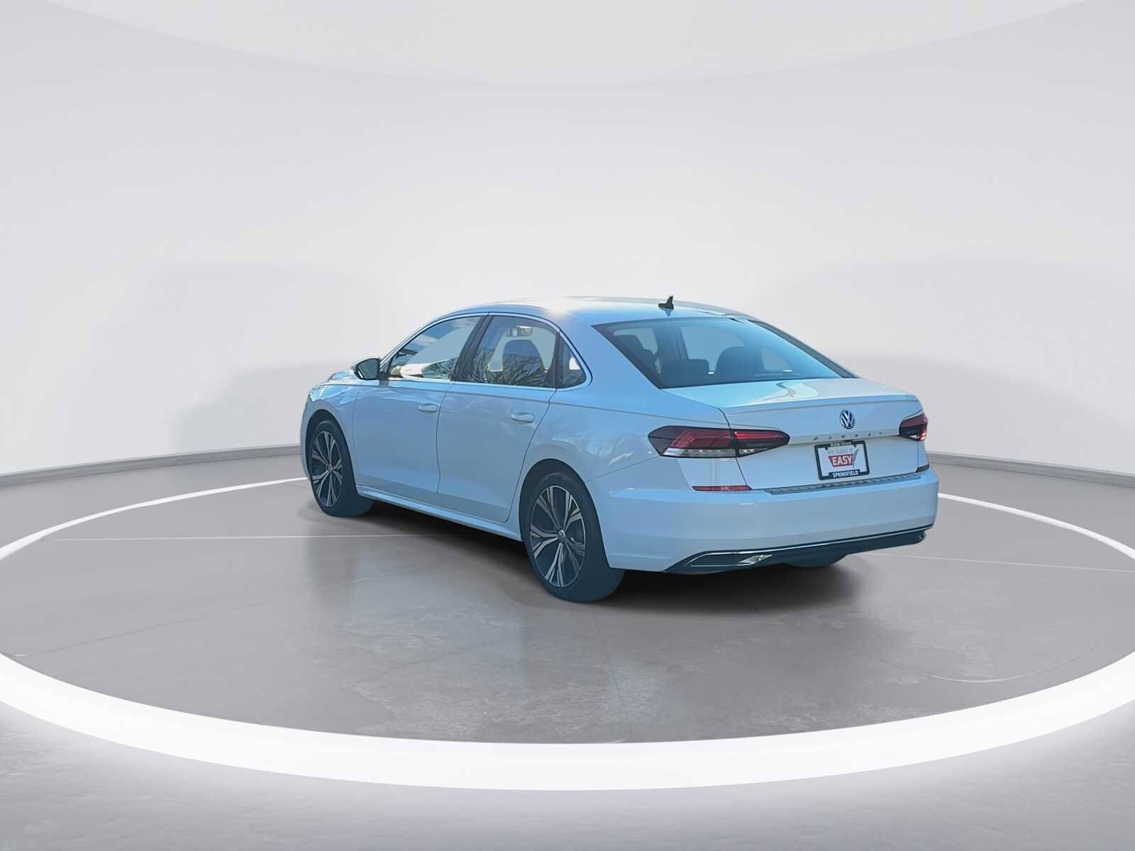 Thumbnail: 2021 Volkswagen Passat - 6