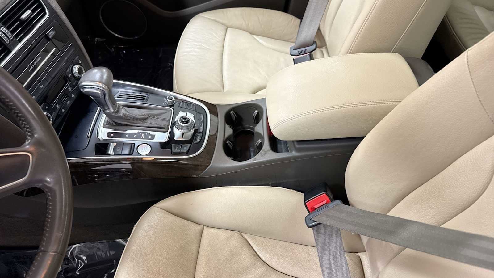 Thumbnail: 2014 Audi Q5 - 23