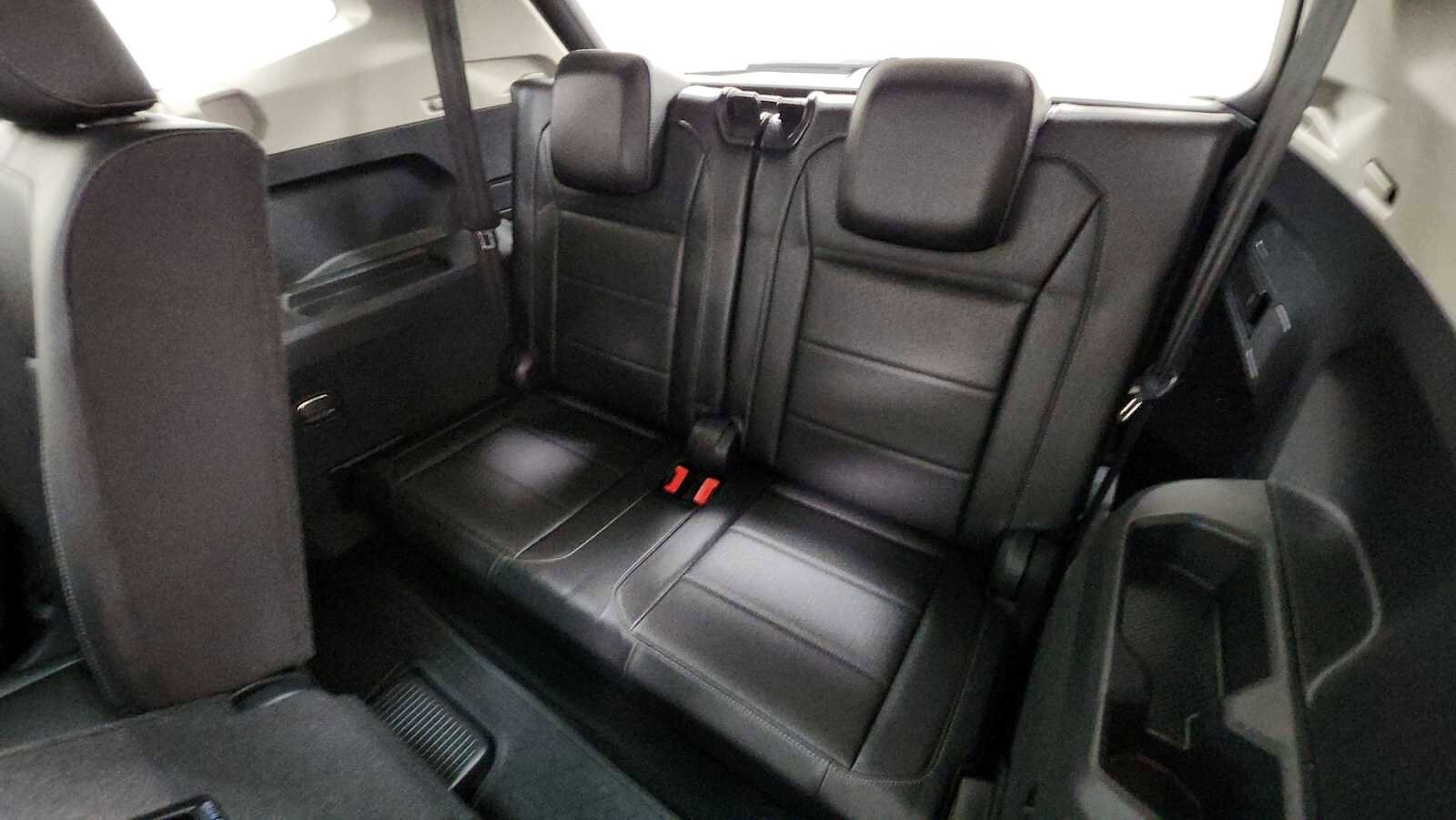 Thumbnail: 2019 Volkswagen Tiguan - 25