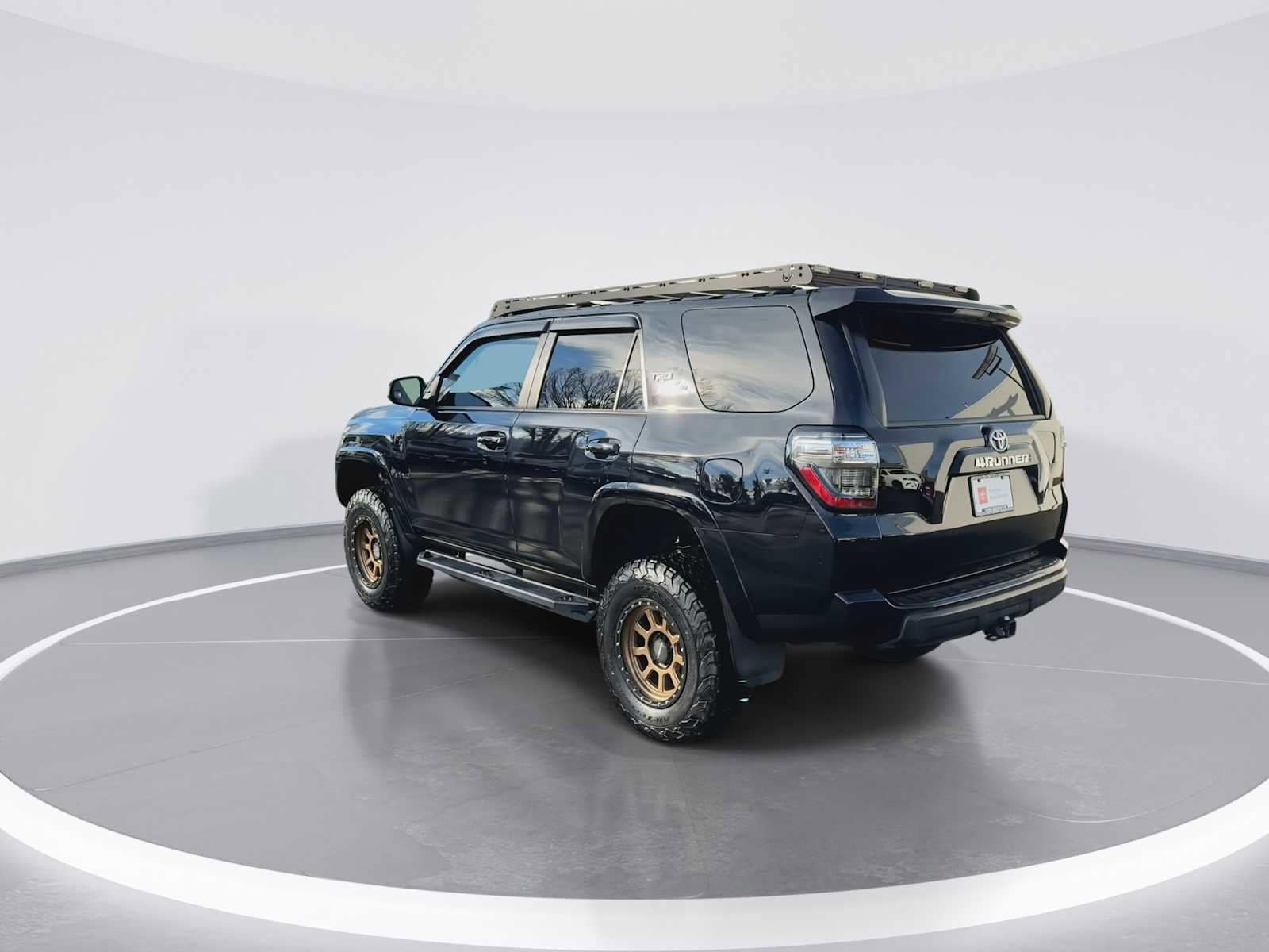 Thumbnail: 2021 Toyota 4Runner - 6