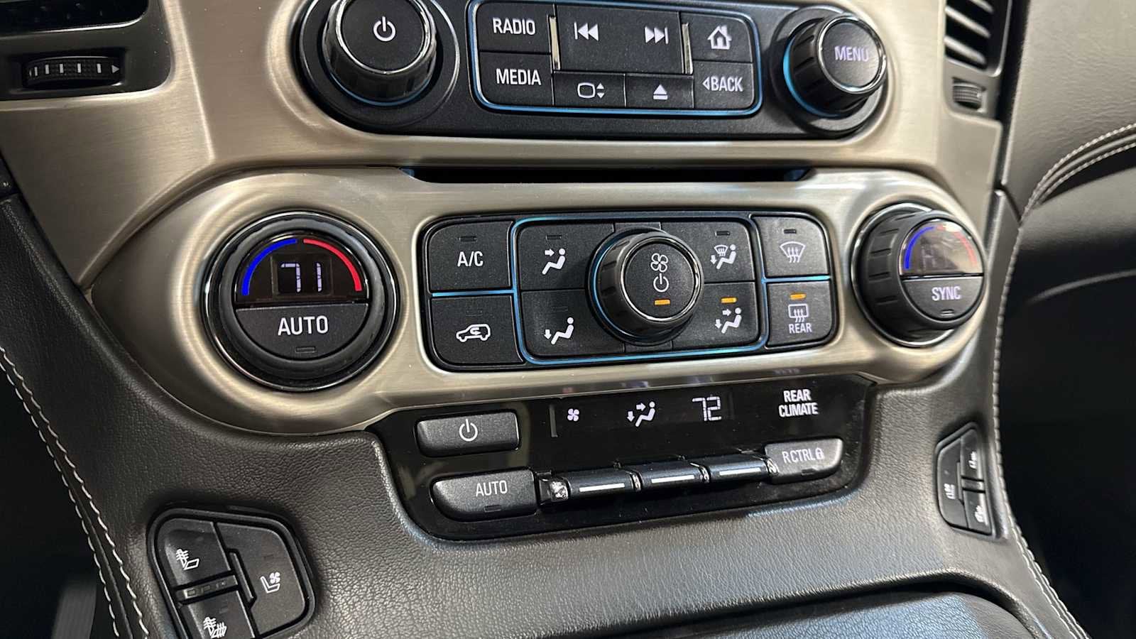 Thumbnail: 2018 GMC Yukon - 21