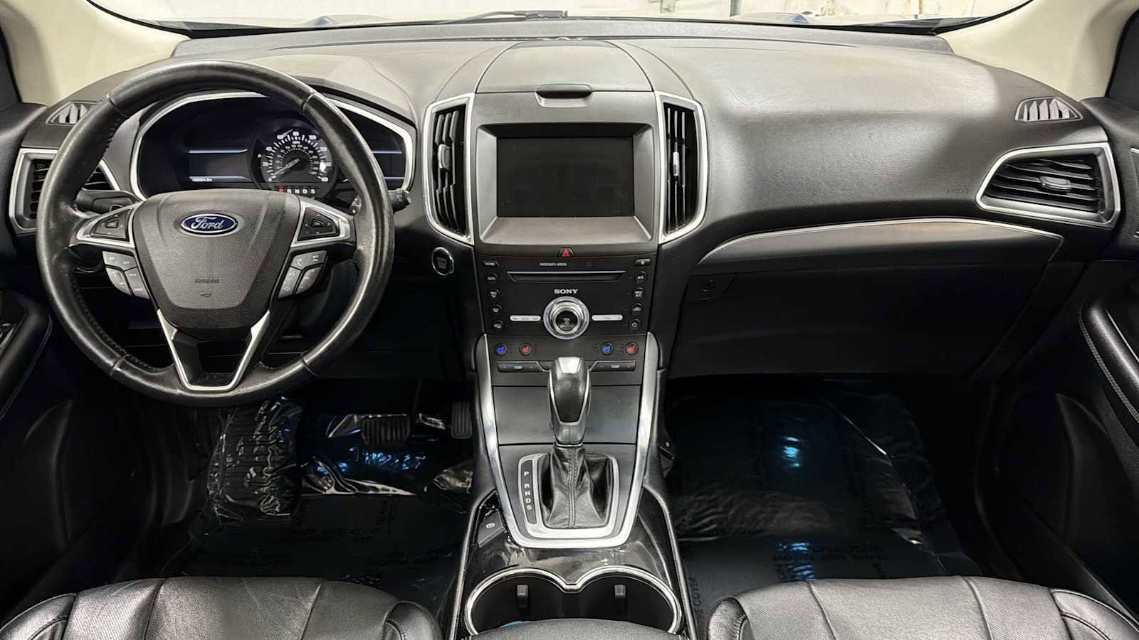 Thumbnail: 2017 Ford Edge - 27