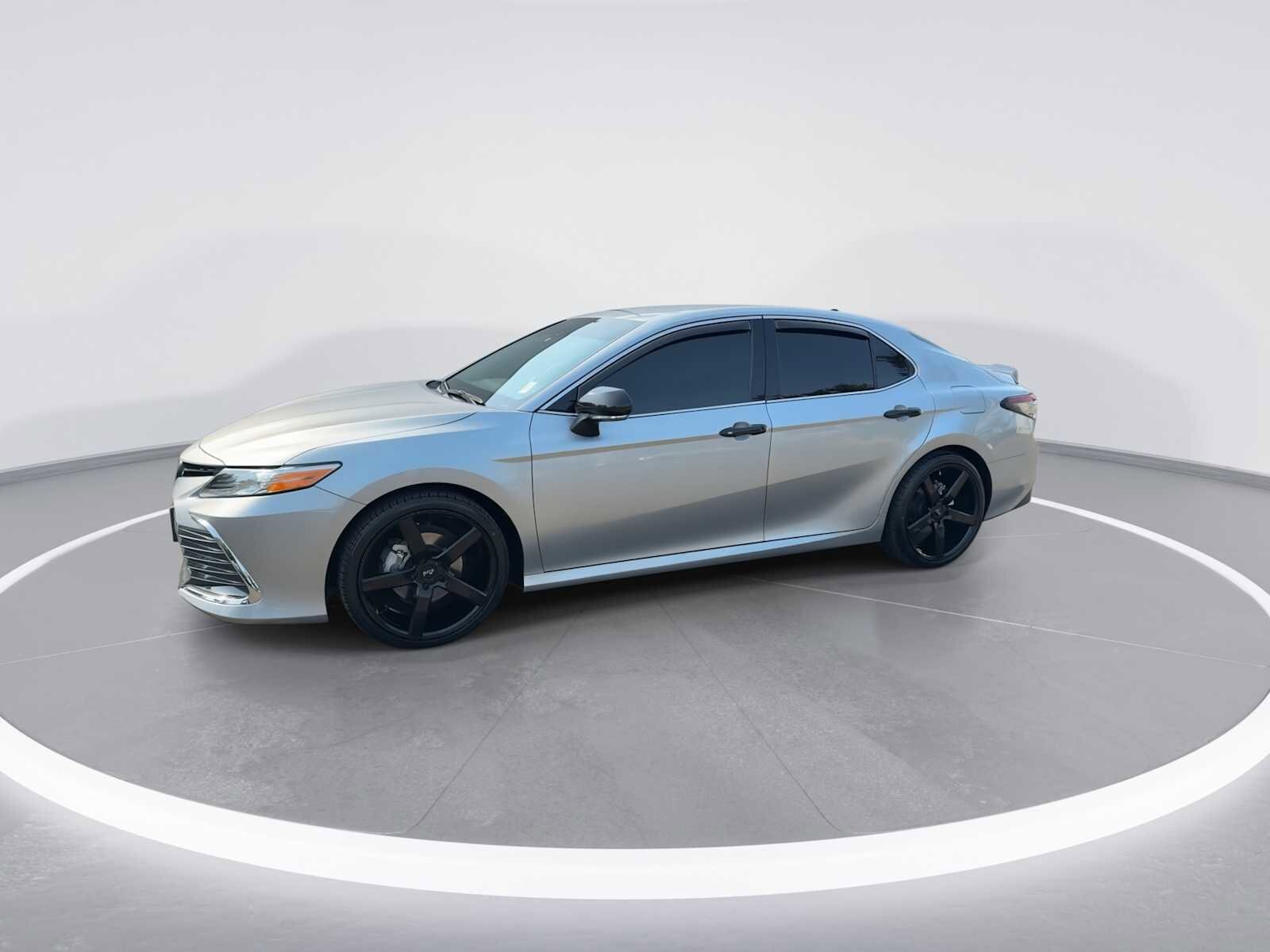2022 Toyota Camry Hybrid XLE photo 4