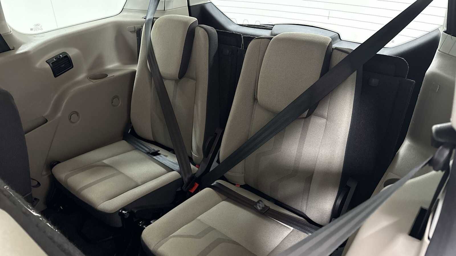 Thumbnail: 2015 Ford Transit Series - 24