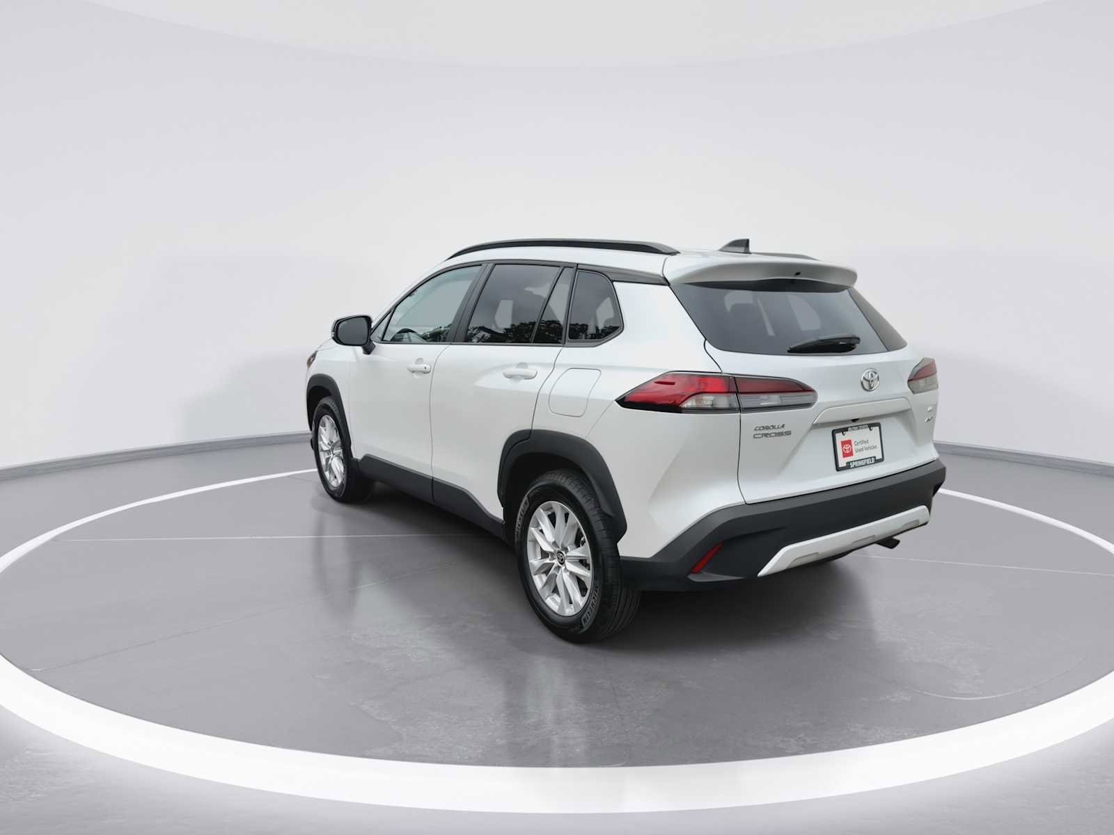 Thumbnail: 2026 Toyota Corolla Cross - 6