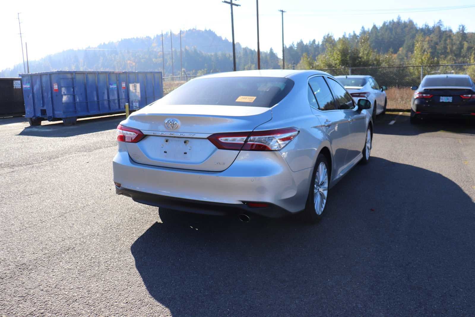 Thumbnail: 2018 Toyota Camry - 5