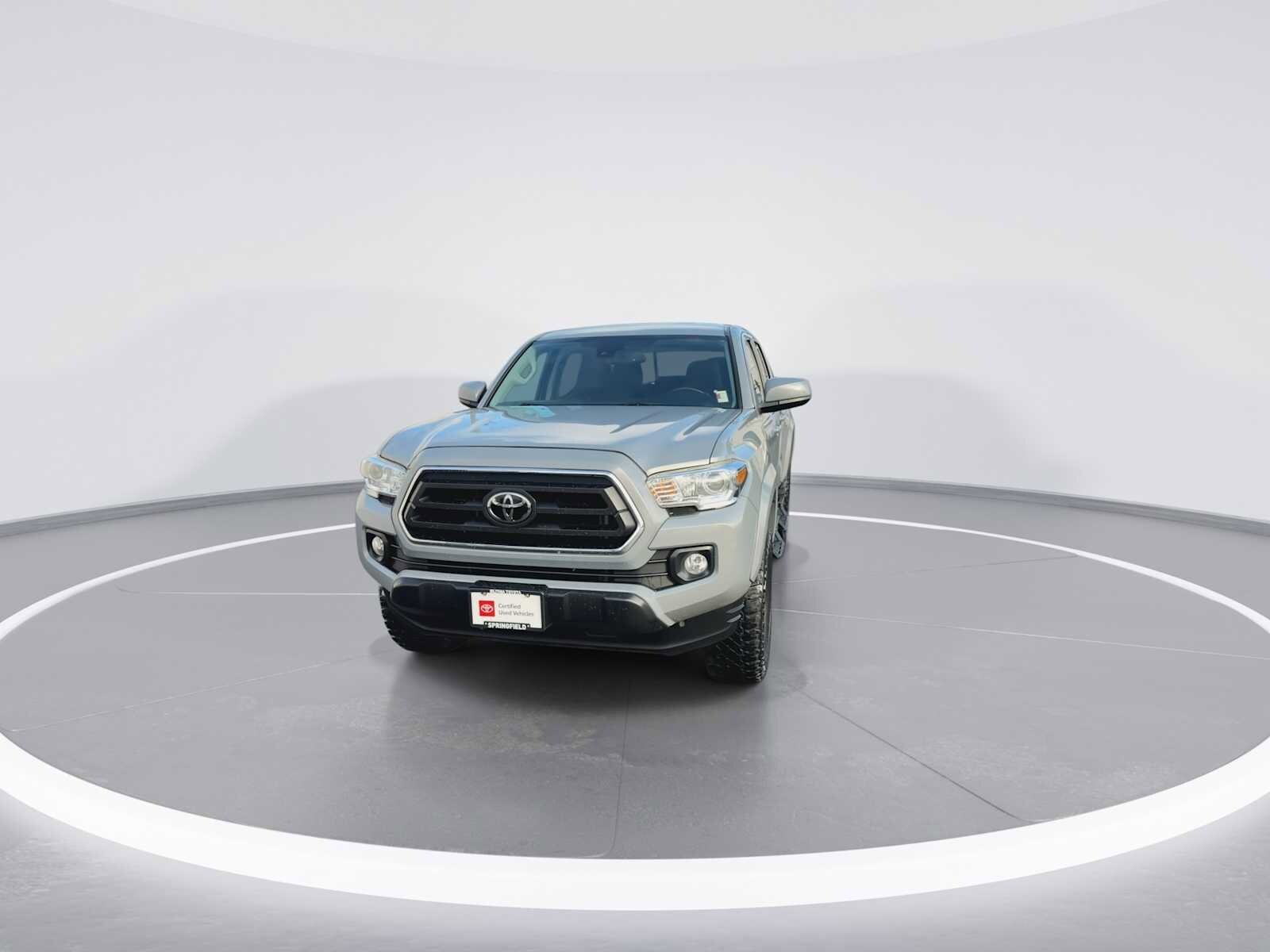 Thumbnail: 2020 Toyota Tacoma - 3