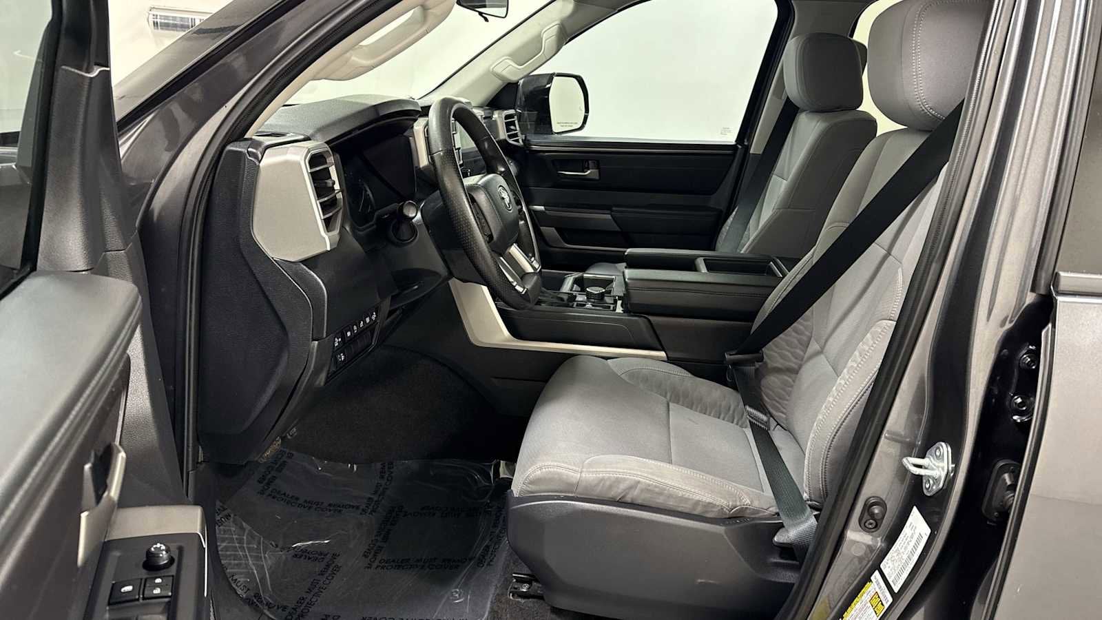 Thumbnail: 2022 Toyota Tundra - 13