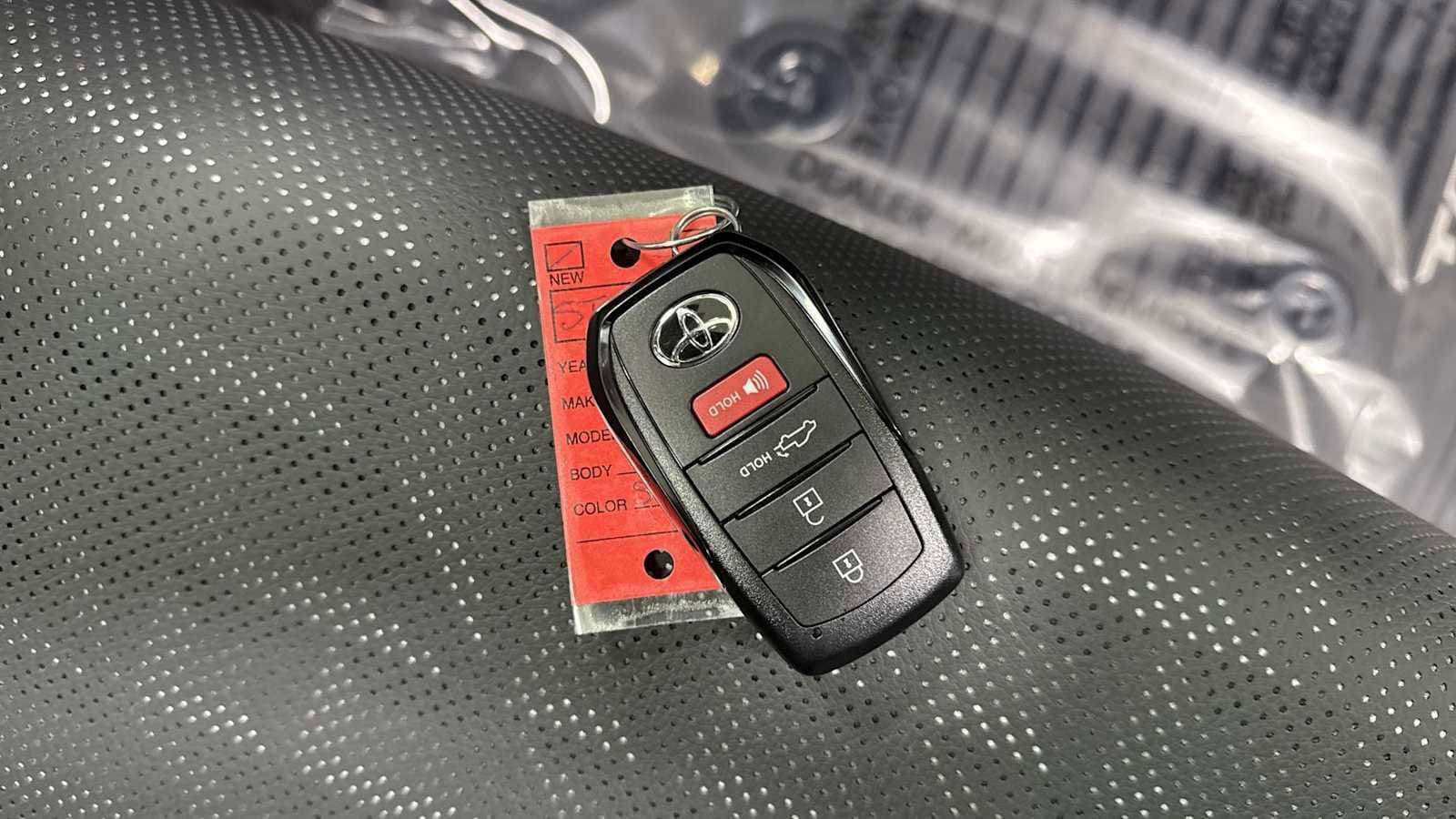 Thumbnail: 2025 Toyota Tacoma - 32