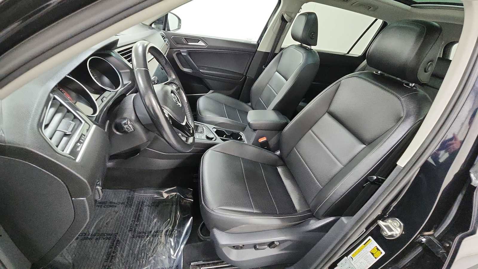 Thumbnail: 2019 Volkswagen Tiguan - 13