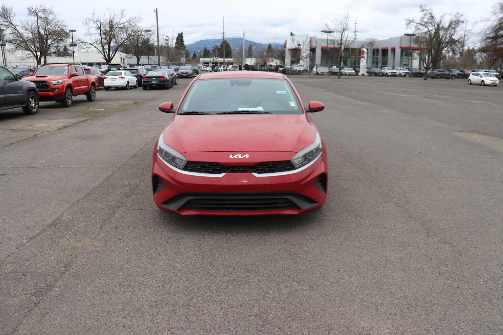 Thumbnail: 2022 Kia Forte - 2