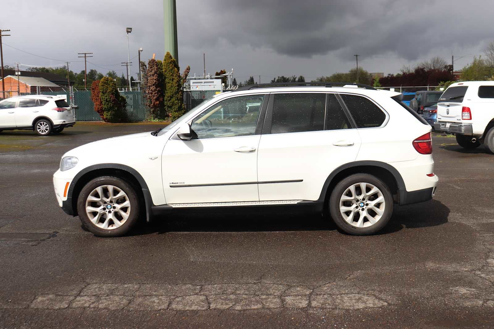 Thumbnail: 2013 BMW X5 - 8