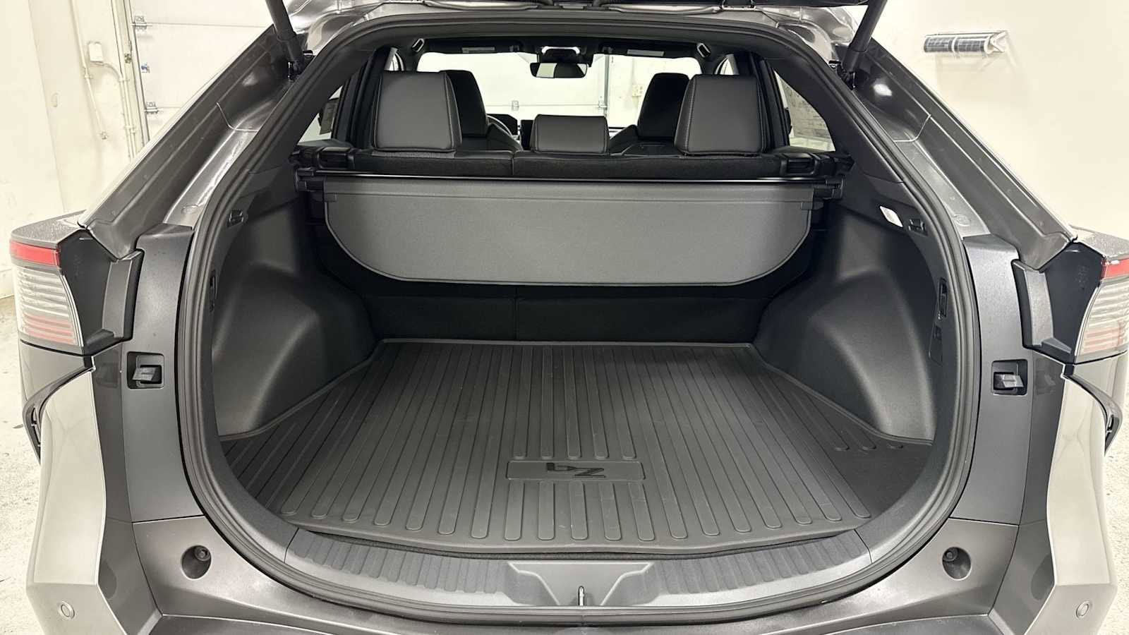 Thumbnail: 2026 Toyota bZ - 27